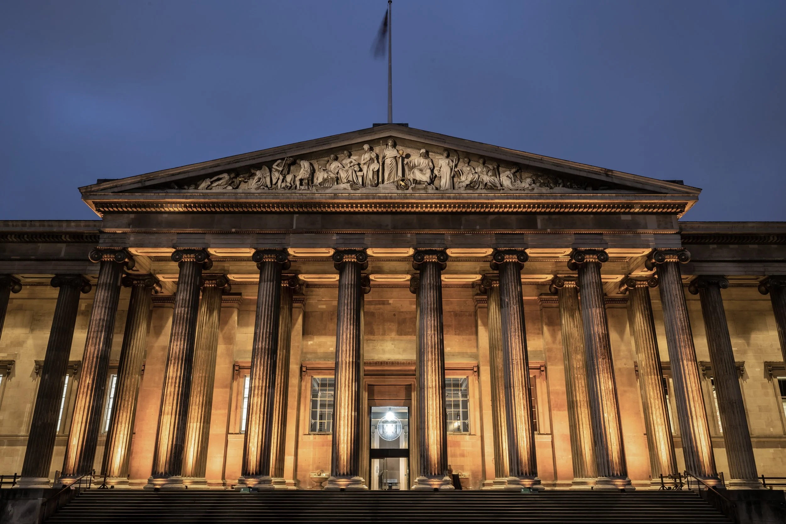 BM Exterior Stonehenge © The Trustees of the British Museum 2_15895692949213140507.jpg