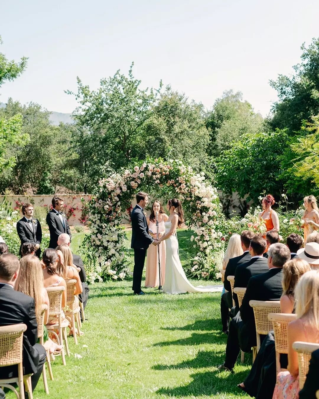 What are the best sound systems and mics for outdoor weddings? You asked and we heard you loud and clear. That's because we followed the information on our blogs! If you are considering an outdoor wedding, see the links in our bio and read up on the 