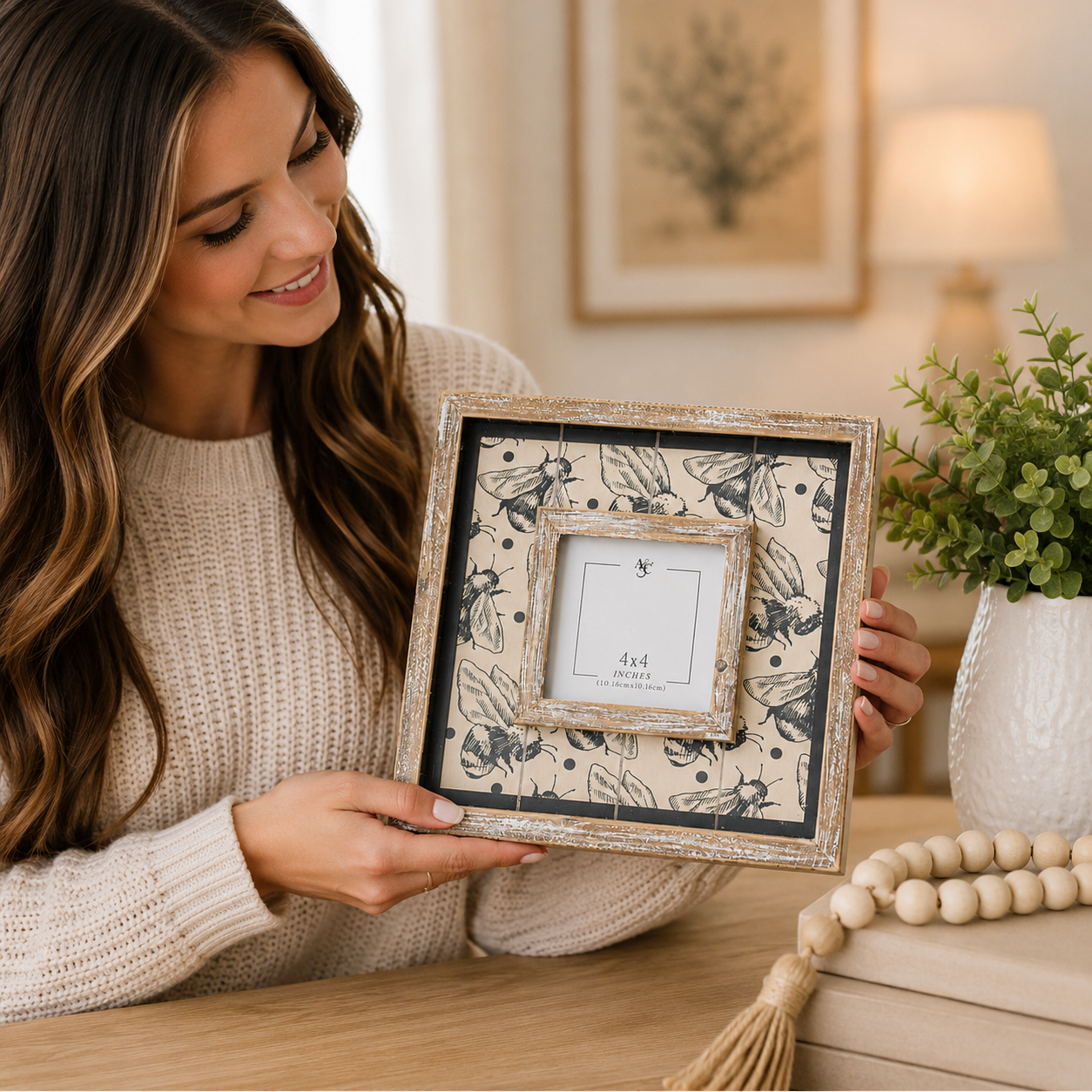 bee-wood-photo-frame-lifestyle-display.png