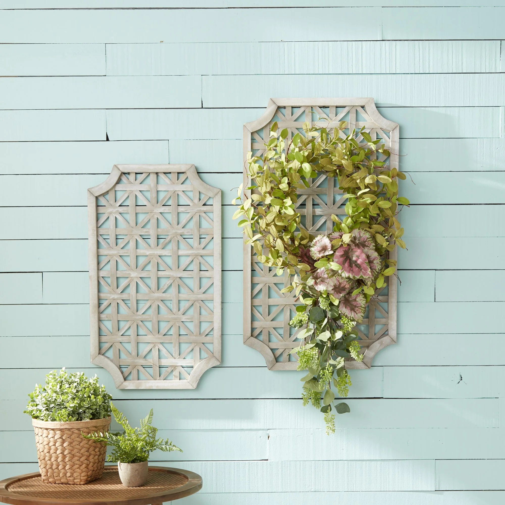 woven-wood-wall-hanging-set-of-2-floral-wall-display-lifestyle-image.jpg