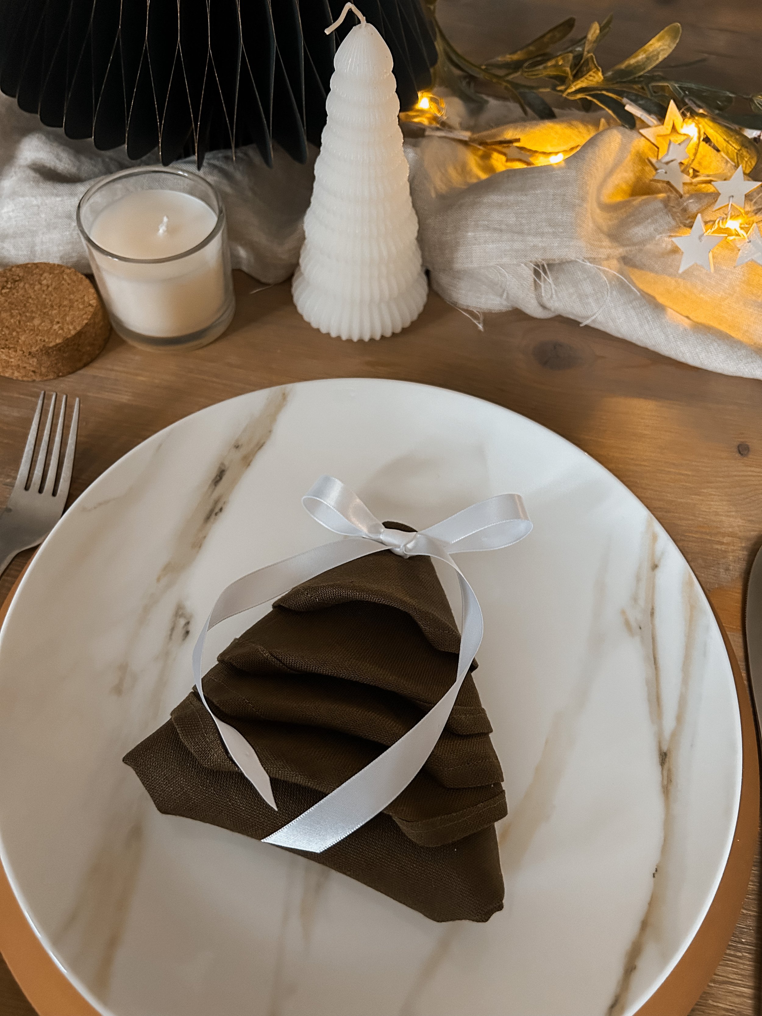 Olive Green linen Napkins - set of 2