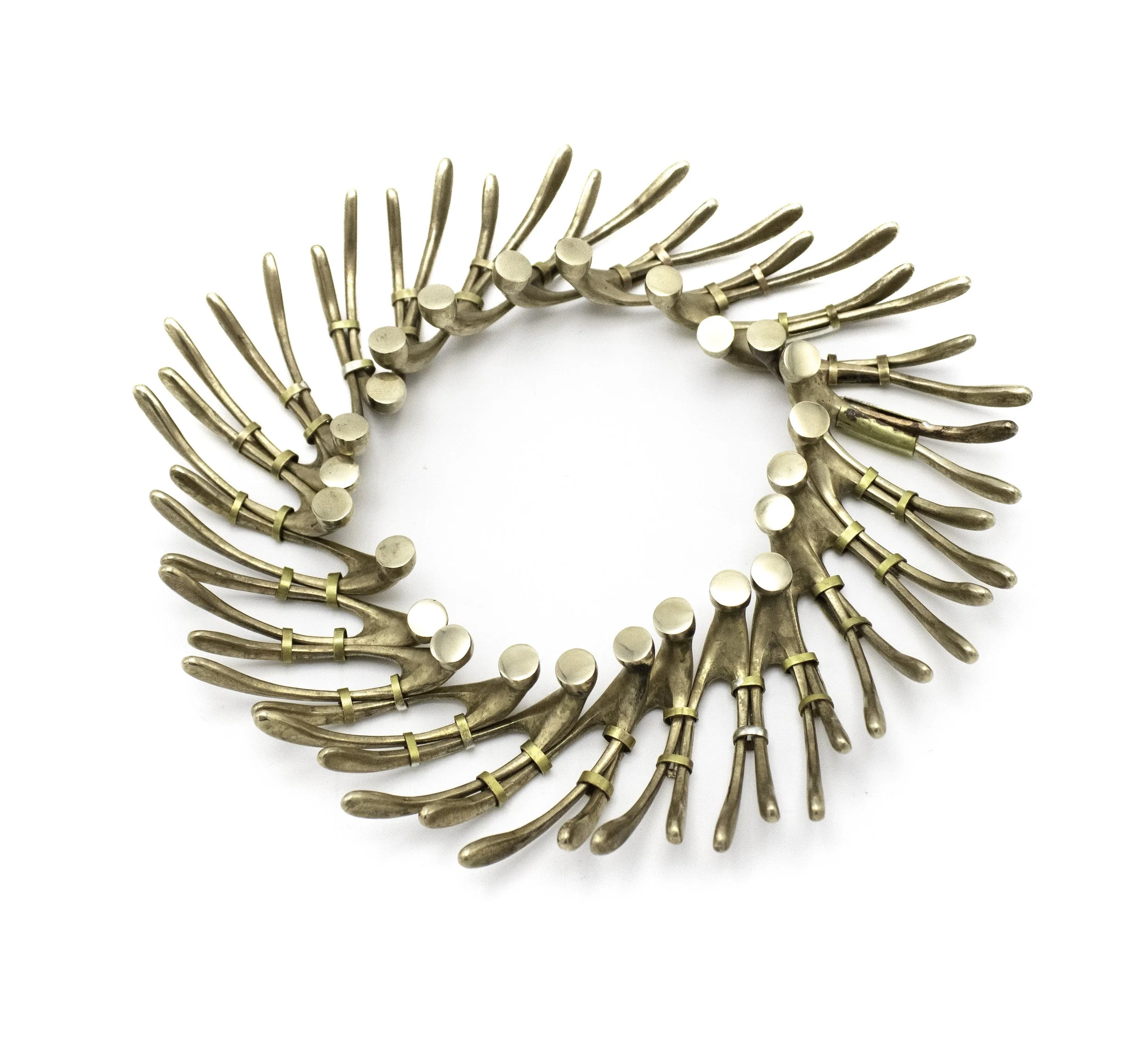Bone necklace_01.jpg