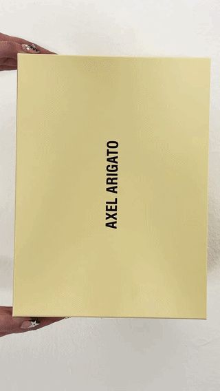 eris_shoe_box_transition_v1-ezgif.com-video-to-gif-converter.gif