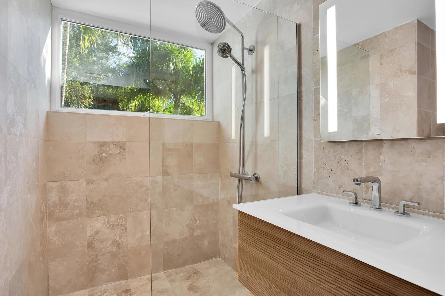 28 2475 S Bayshore Dr Apt 3 Miami-large-027-023-Bathroom-1500x1000-72dpi.jpg
