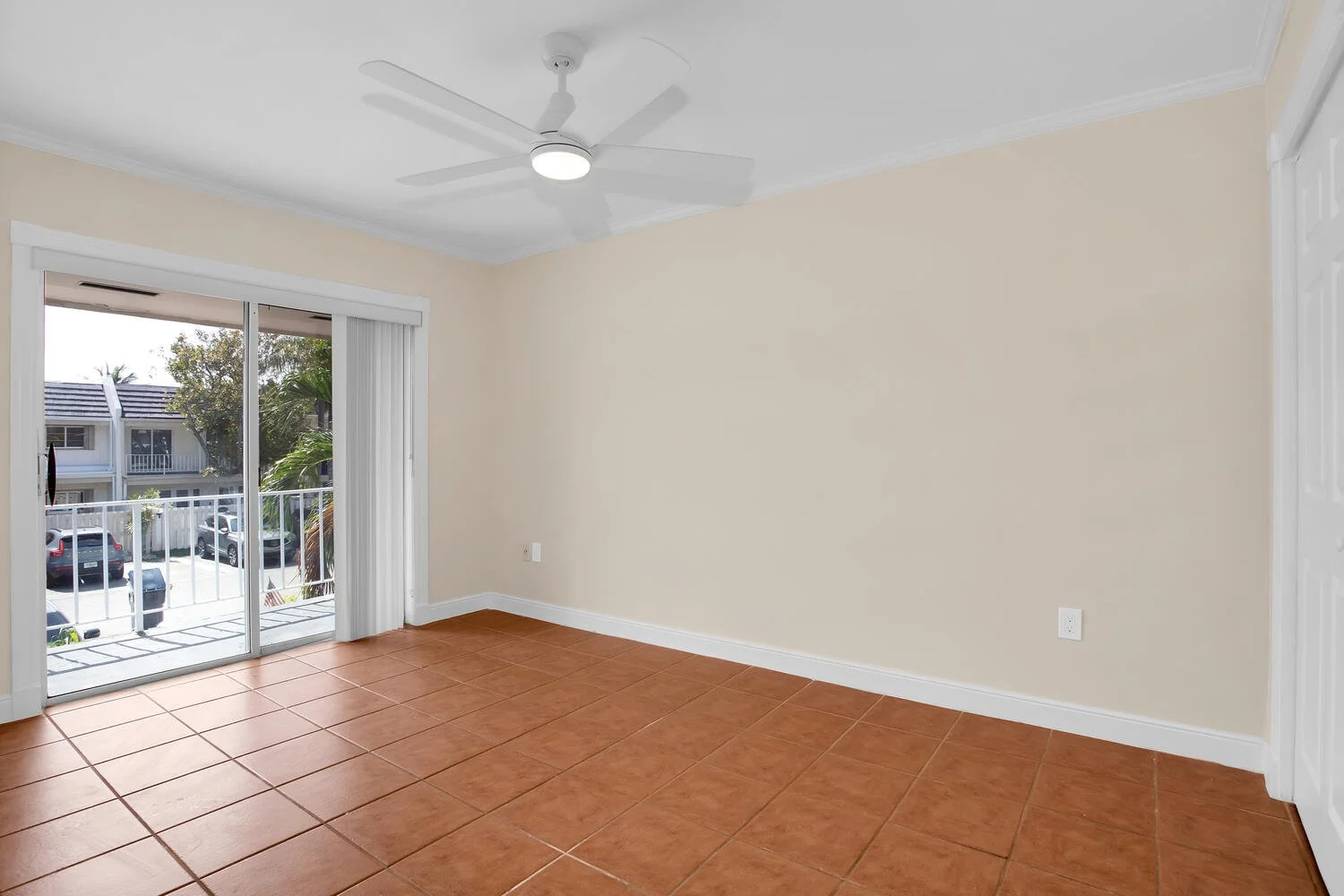 28 8123 SW 81st Pl Miami FL 33143-large-027-025-Bedroom-1500x1000-72dpi.jpg