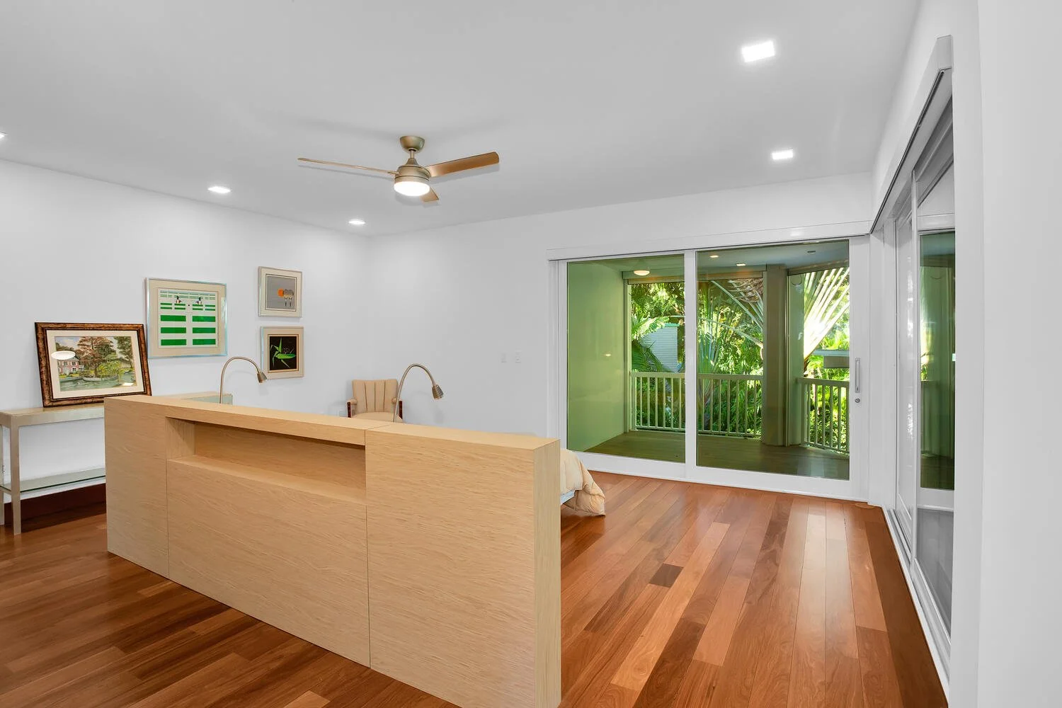 16 2475 S Bayshore Dr Apt 3 Miami-large-016-021-Primary Bedroom-1500x1000-72dpi.jpg