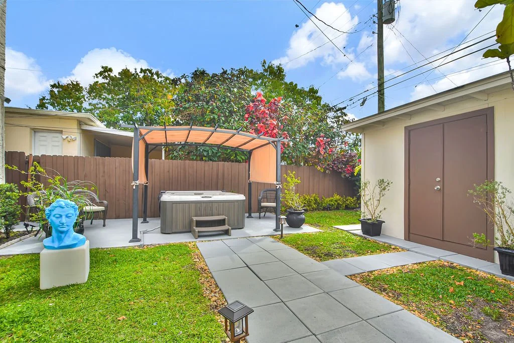 (20) BackyardJacuzziView.jpg