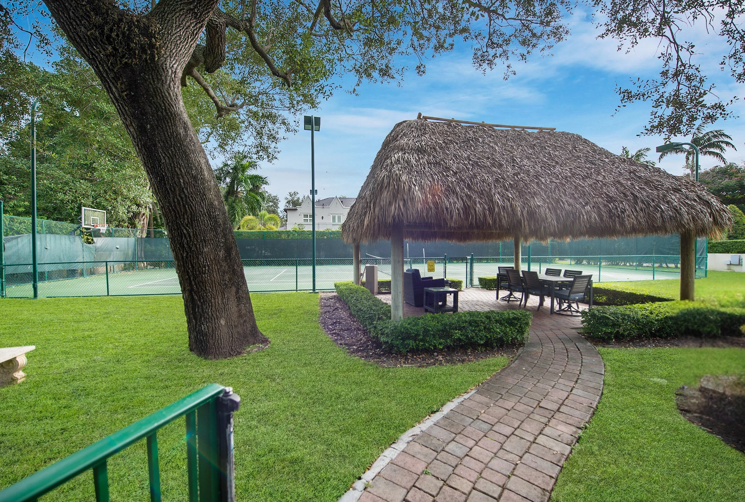 (58) Community tikky REV 49 PLACEV2-1-1.jpg