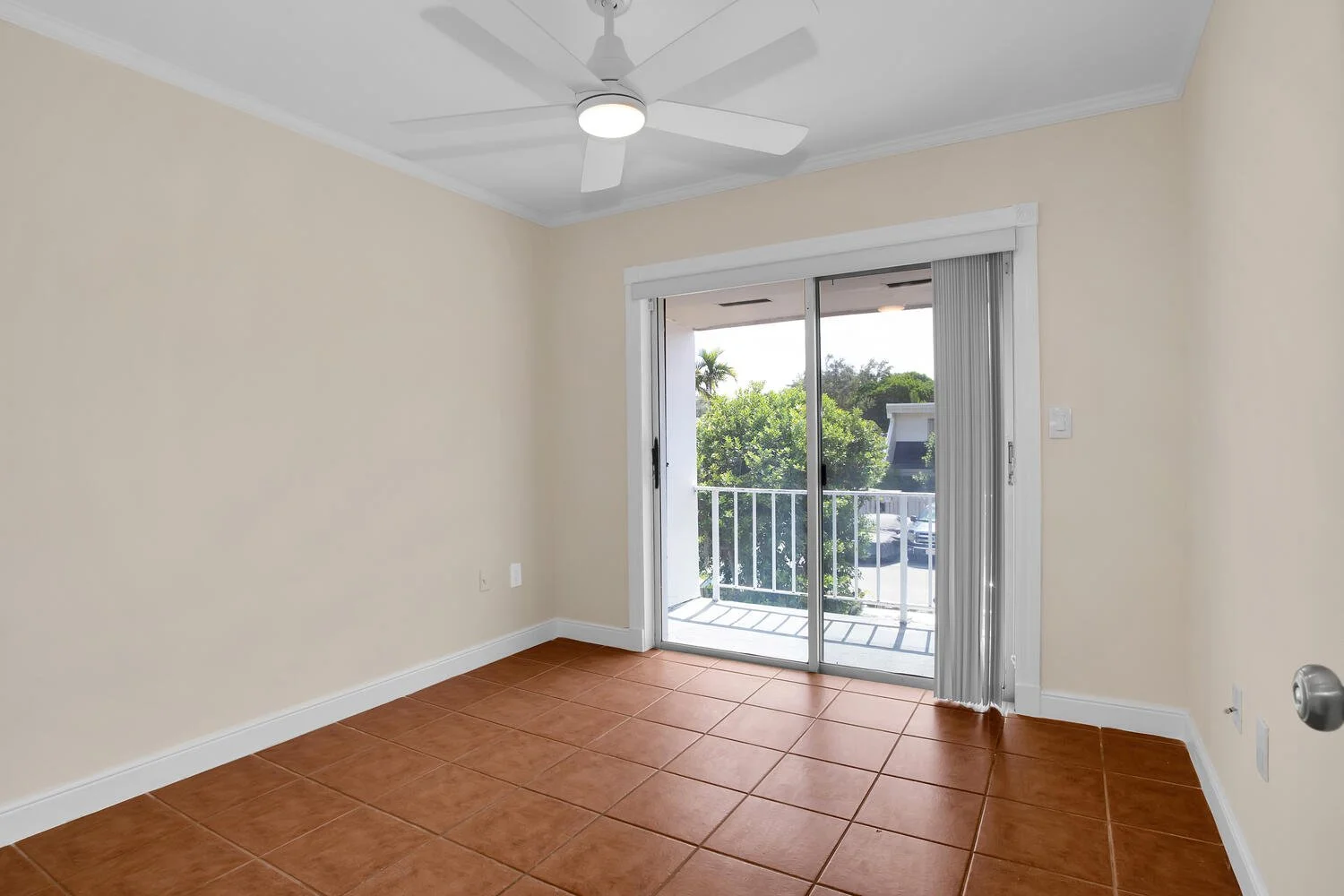 37 8123 SW 81st Pl Miami FL 33143-large-029-019-Bedroom-1500x1000-72dpi.jpg