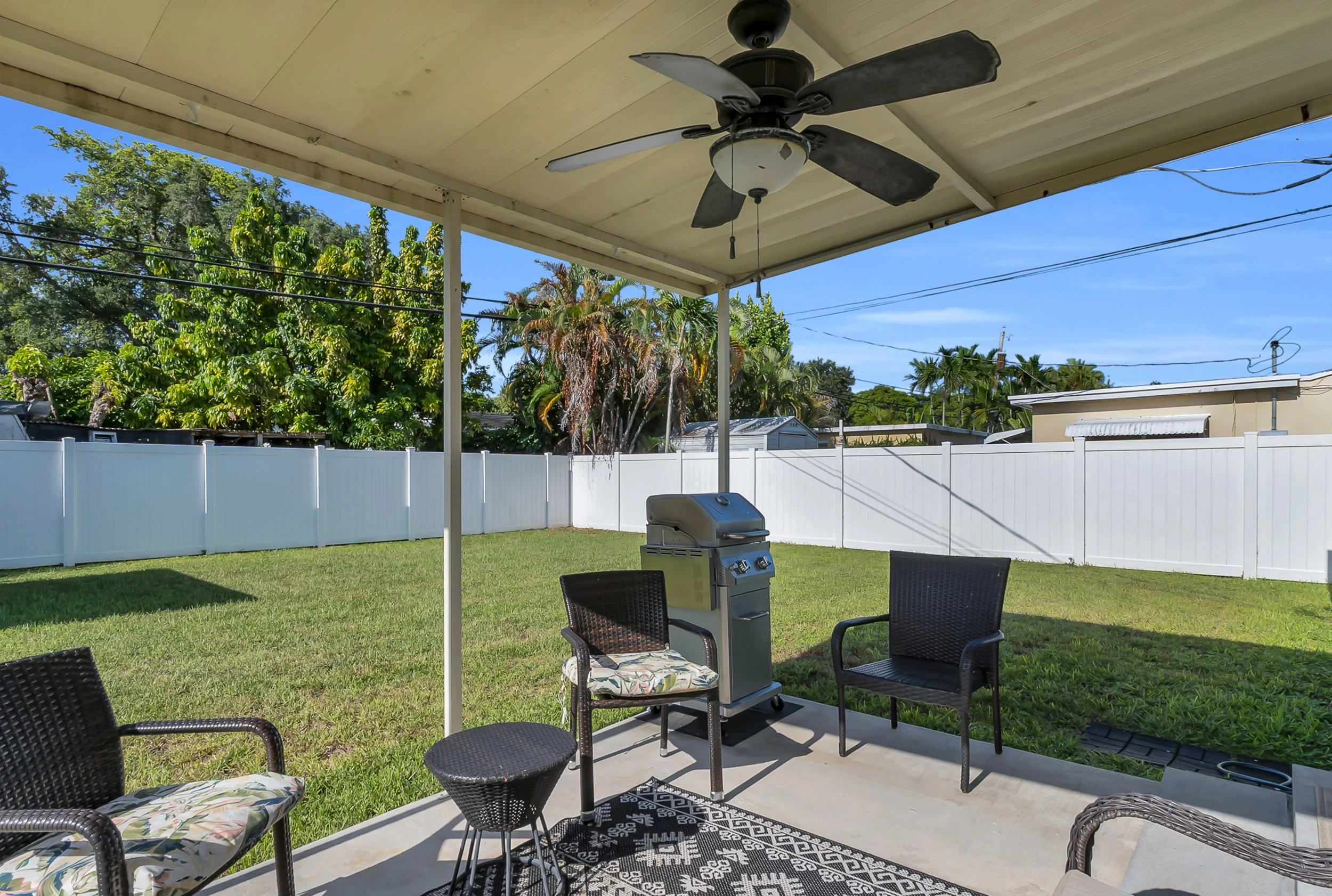 (16) 28_6387 sw 42nd st.jpg