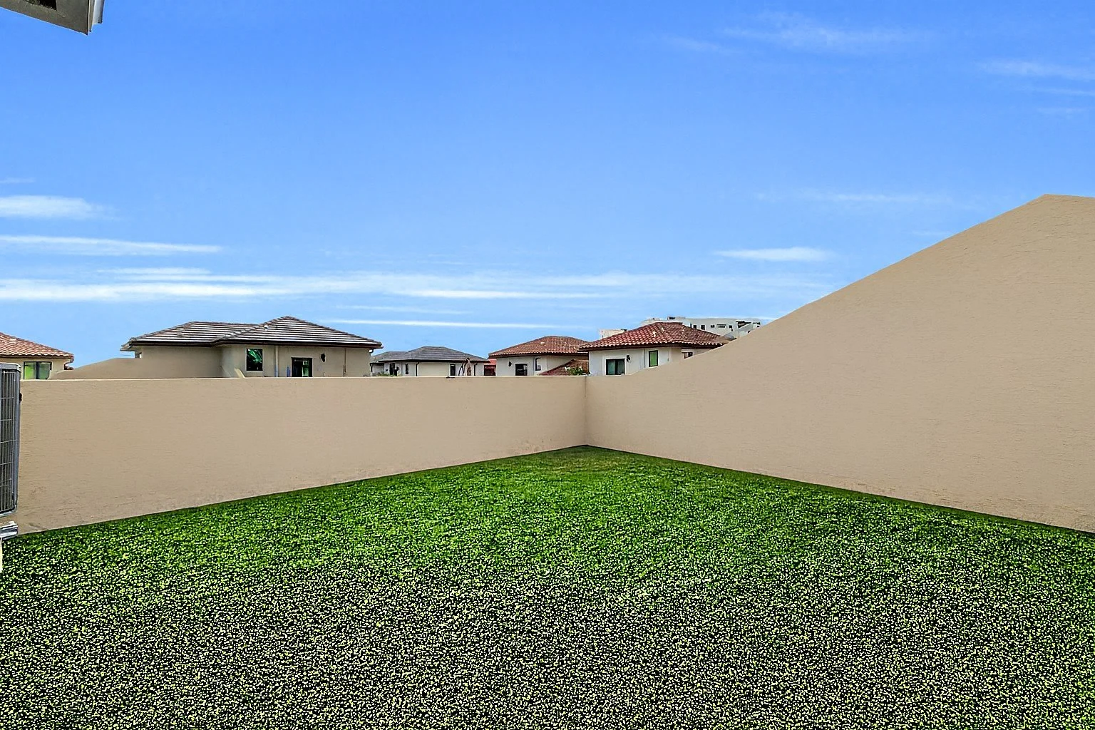 (40) Terrace with turf.jpeg