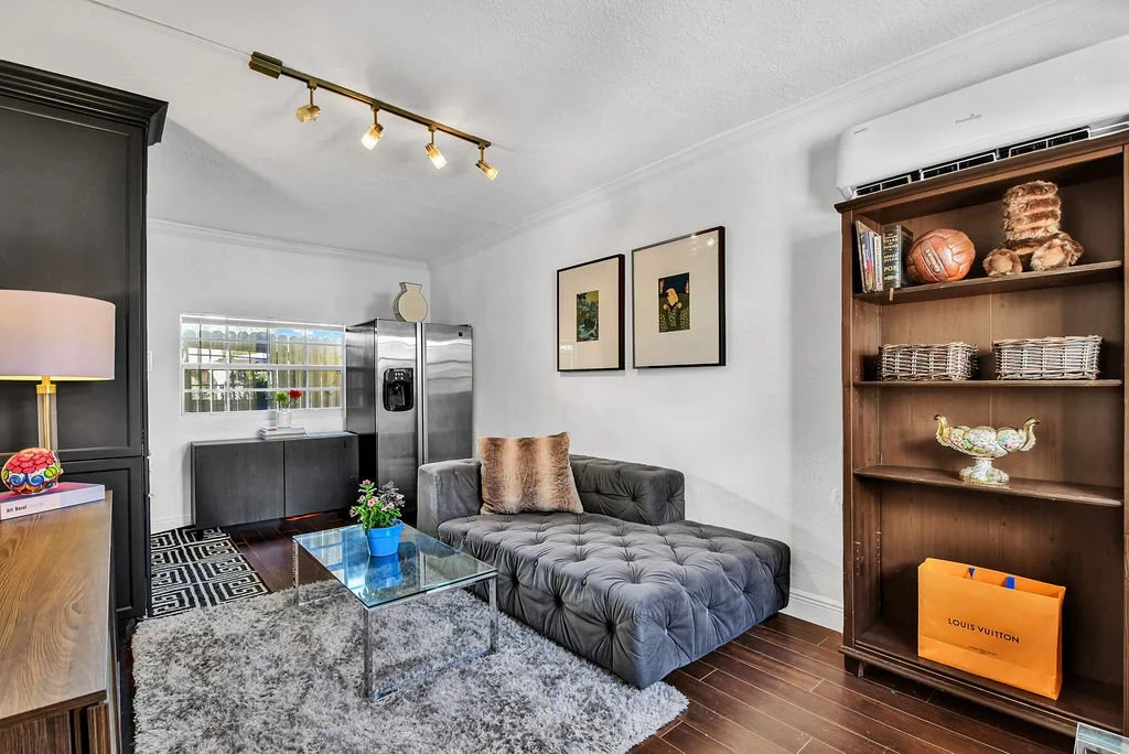 (22) CasitaMainRoom.jpg