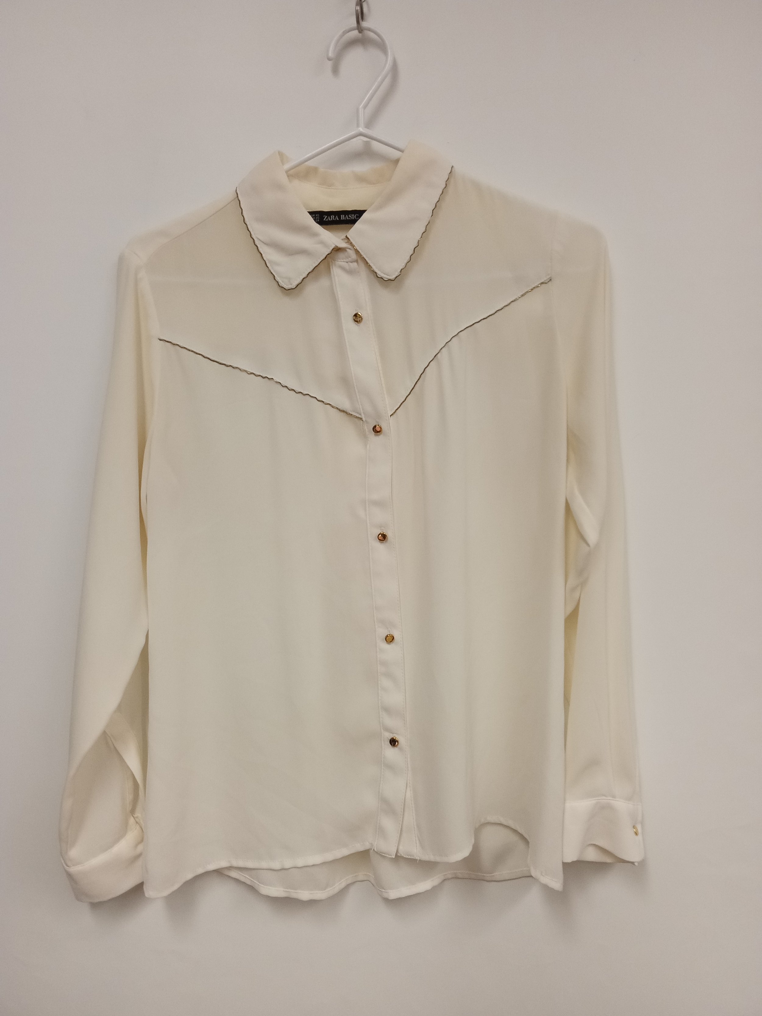 Chemisier crème fluide, synthétique, boutons dorés, ZARA Basic, taille XS