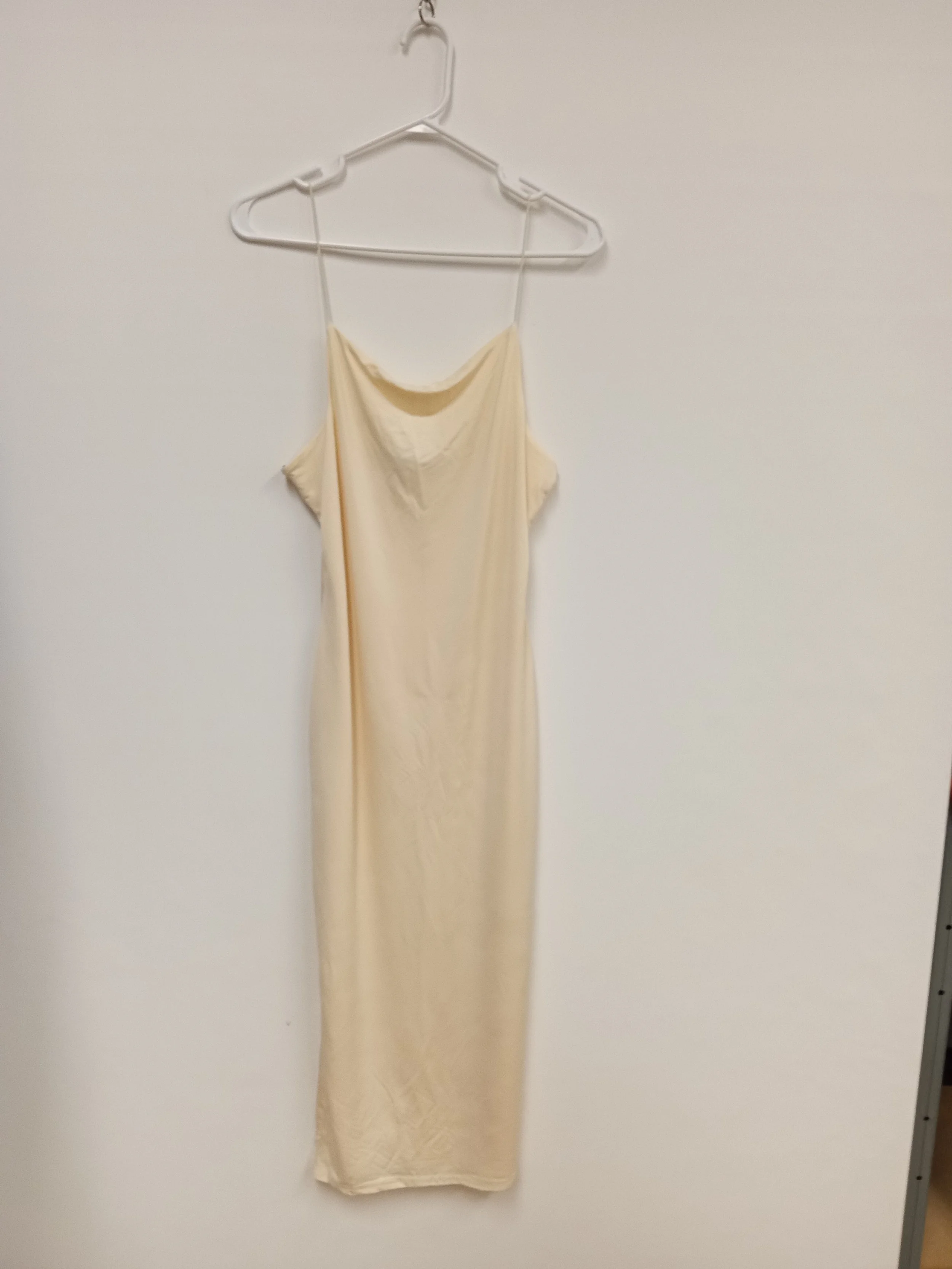 Robe de soirée longue, bretelles minces, jaune pâle, Forever 21, L