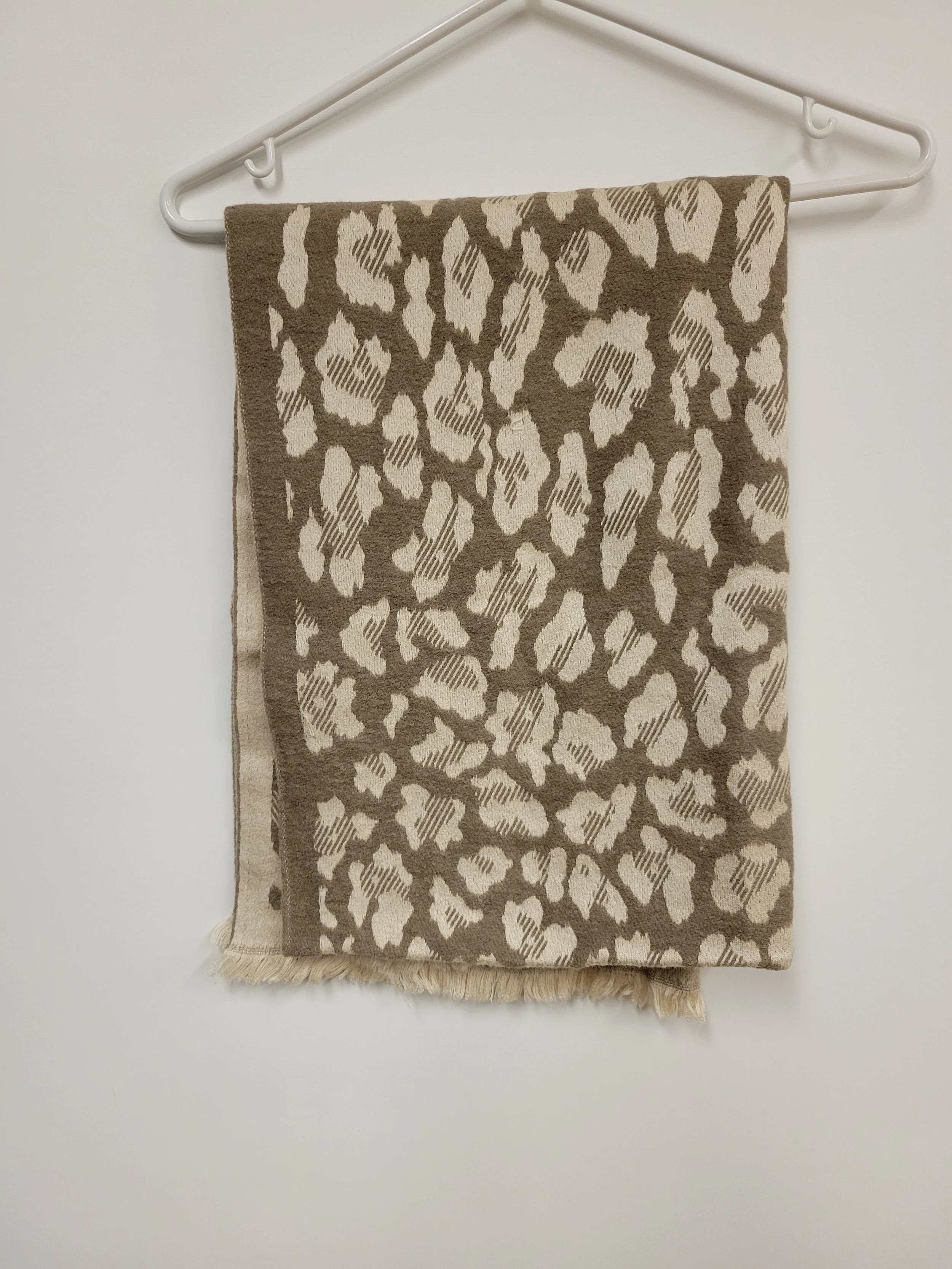 Foulard doux/épais beige à motif blanc