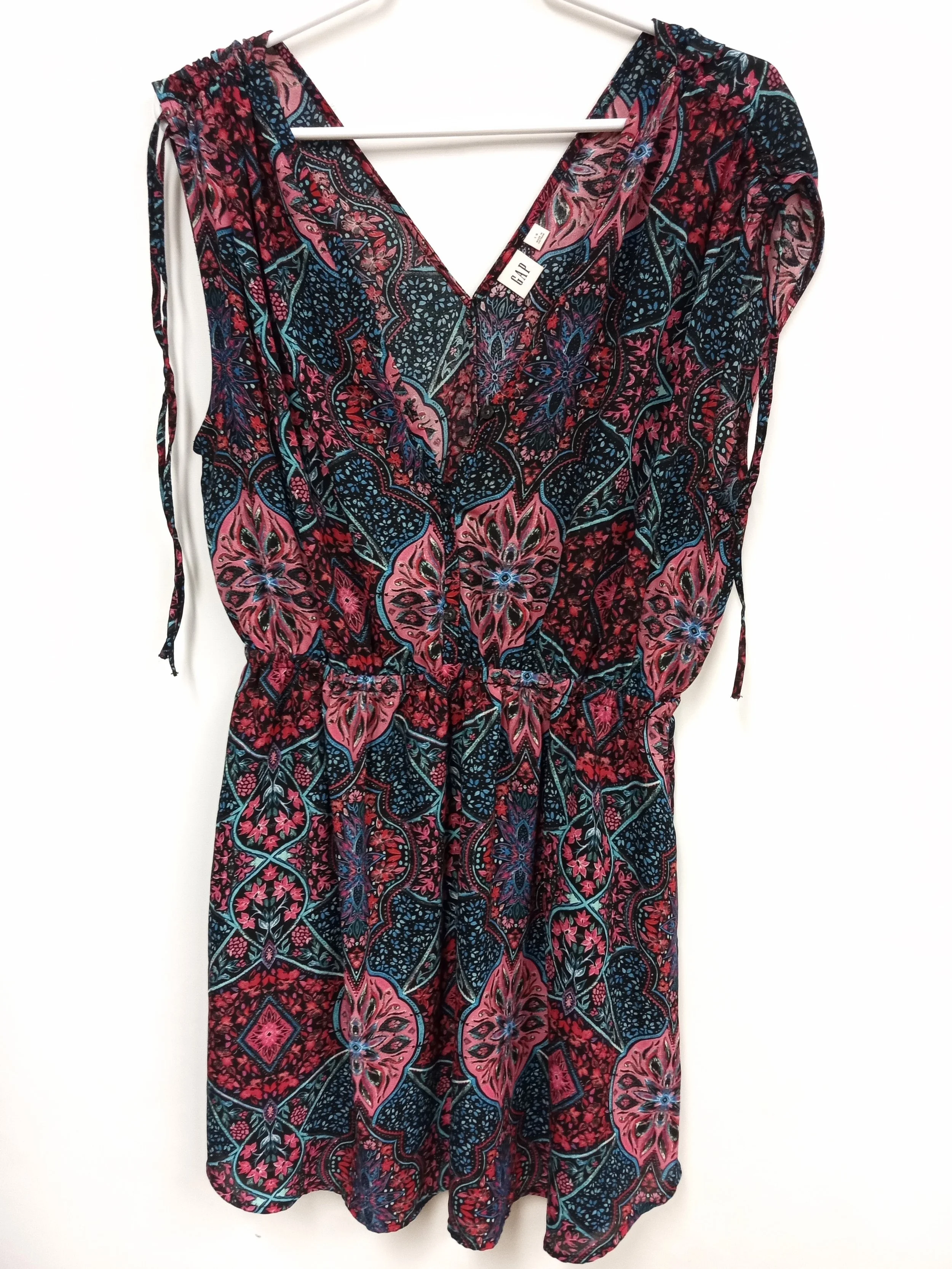 Robe noir avec motifs roses et bleus, GAP, L