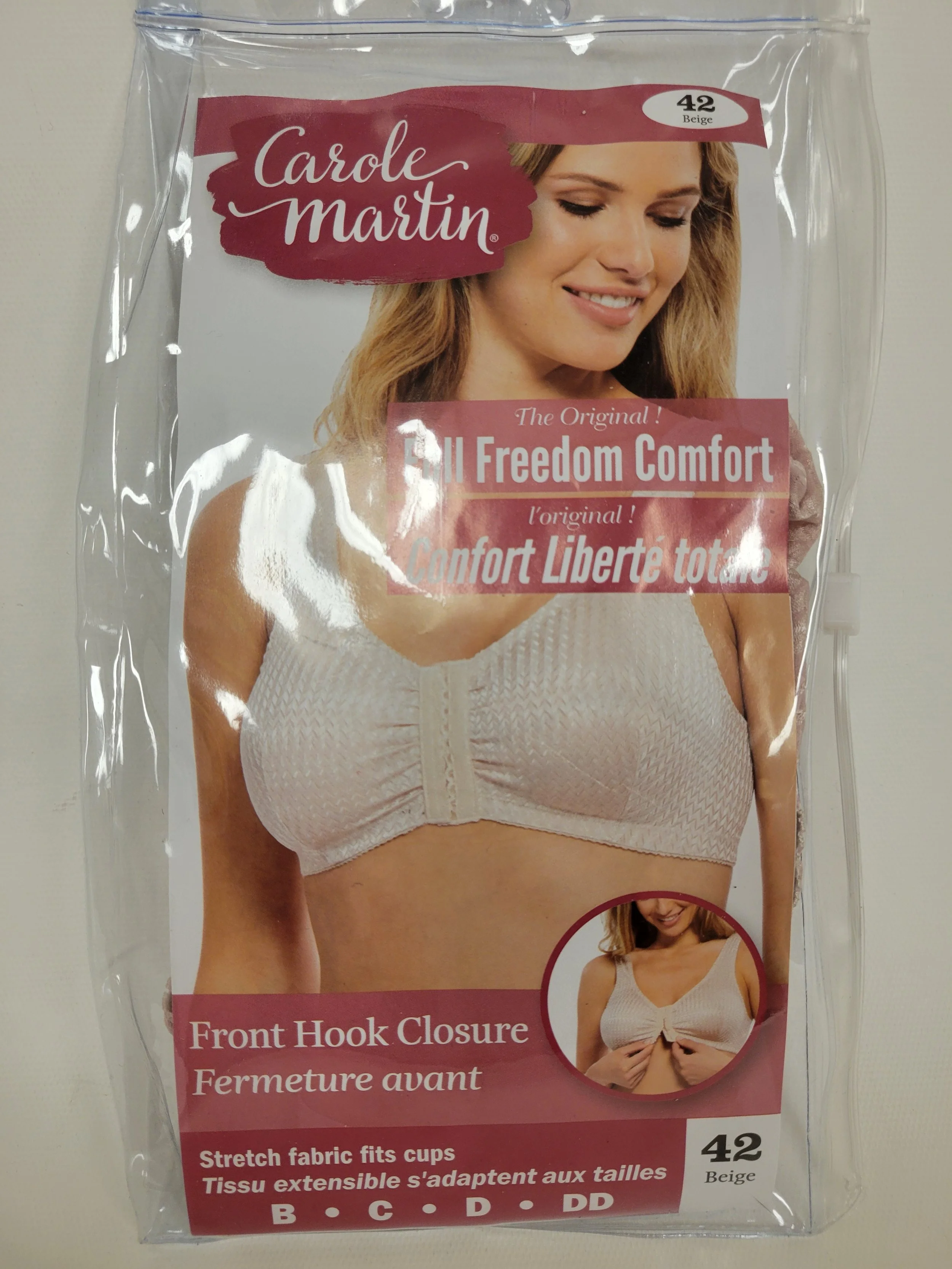 NEUF - Soutien gorge beige rosé, Carole Martin, taille 42, de B à DD (bonnets extensibles)