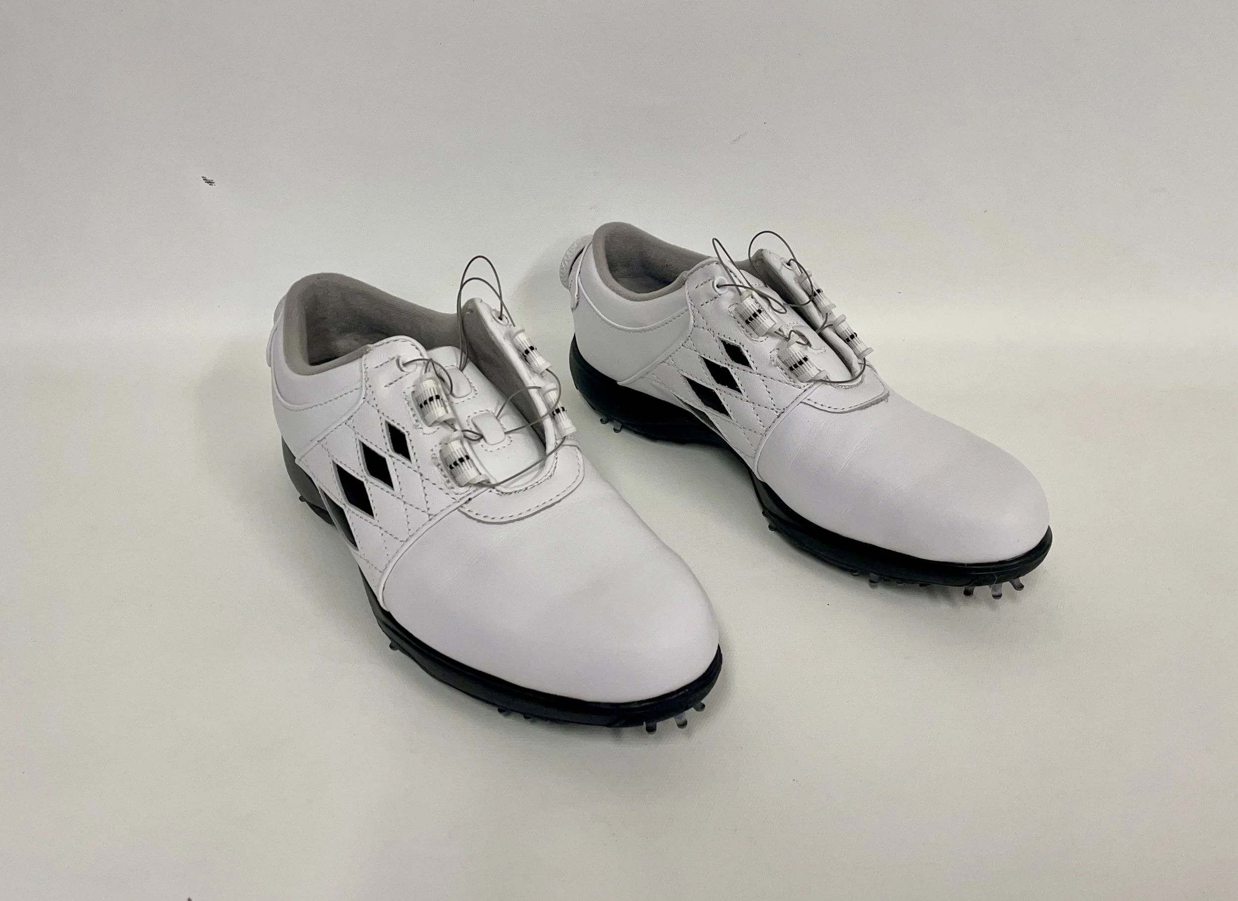 NEUF, chaussures de golf blanches avec crampons, FOOT JOY, pointure 6.