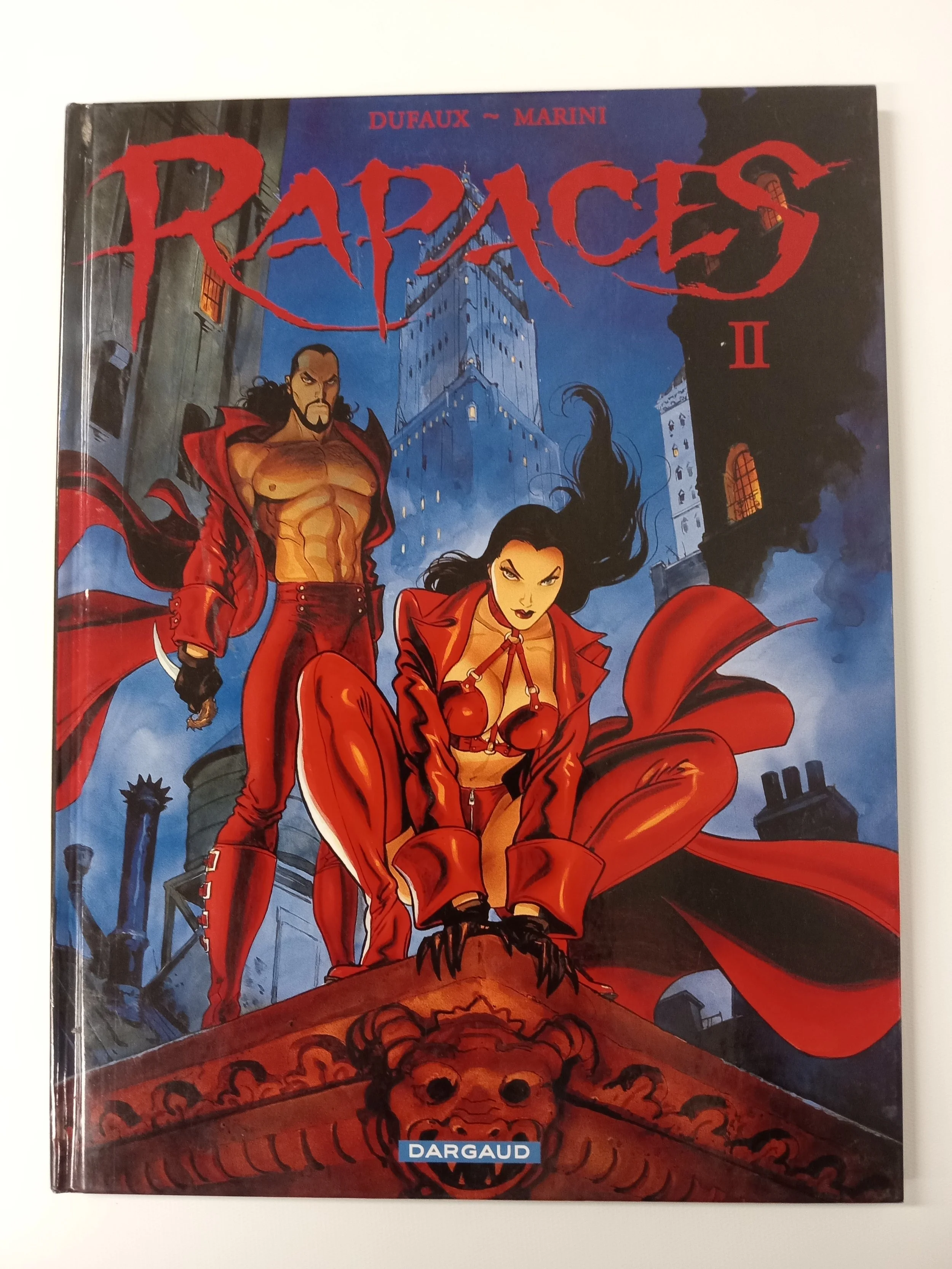 Rapaces II, Dufaux et Marini, Éditions Dargaud, 60 p.