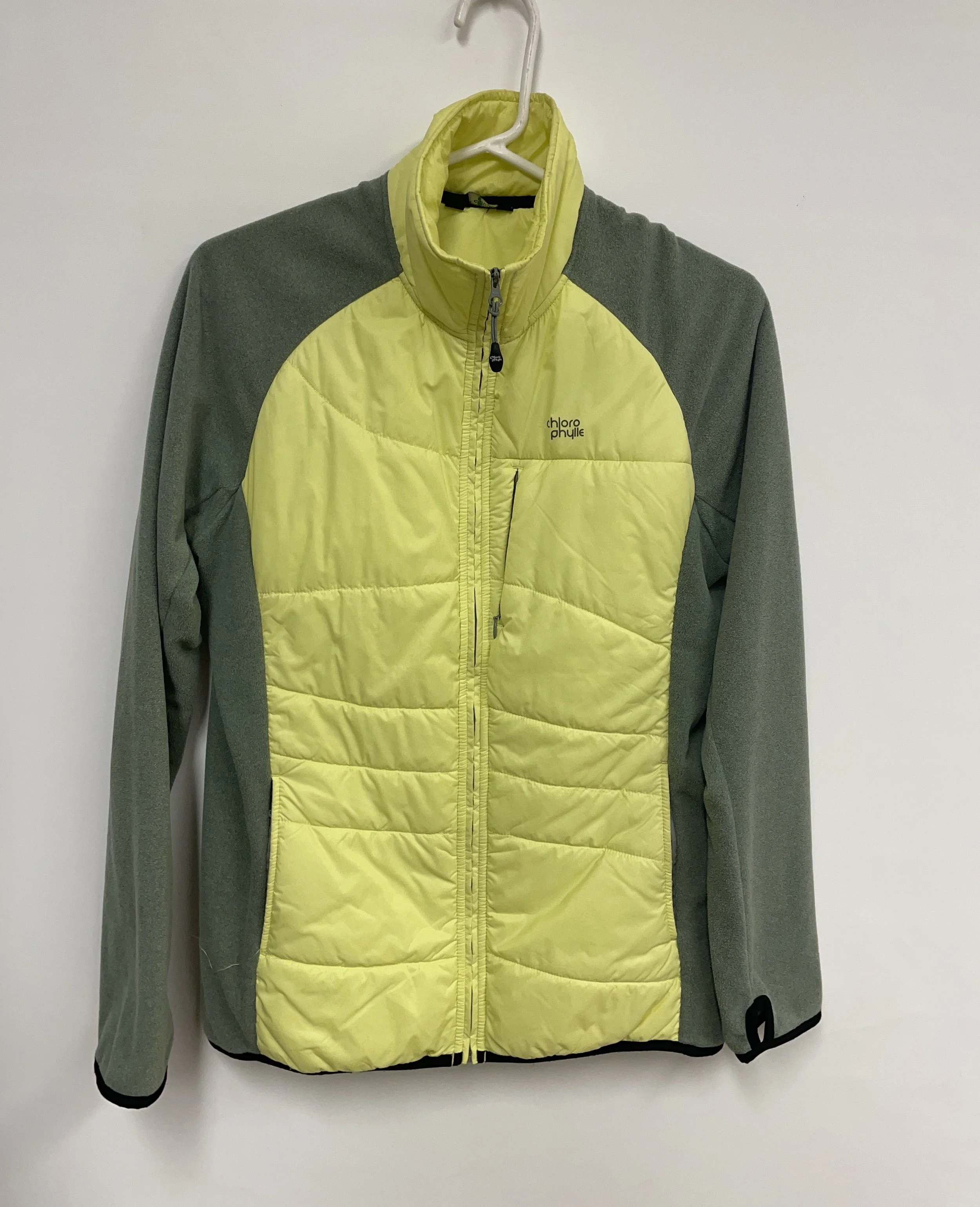 Manteau court léger de sport jaune et vert, CHLOROPHYLLE, taille M.