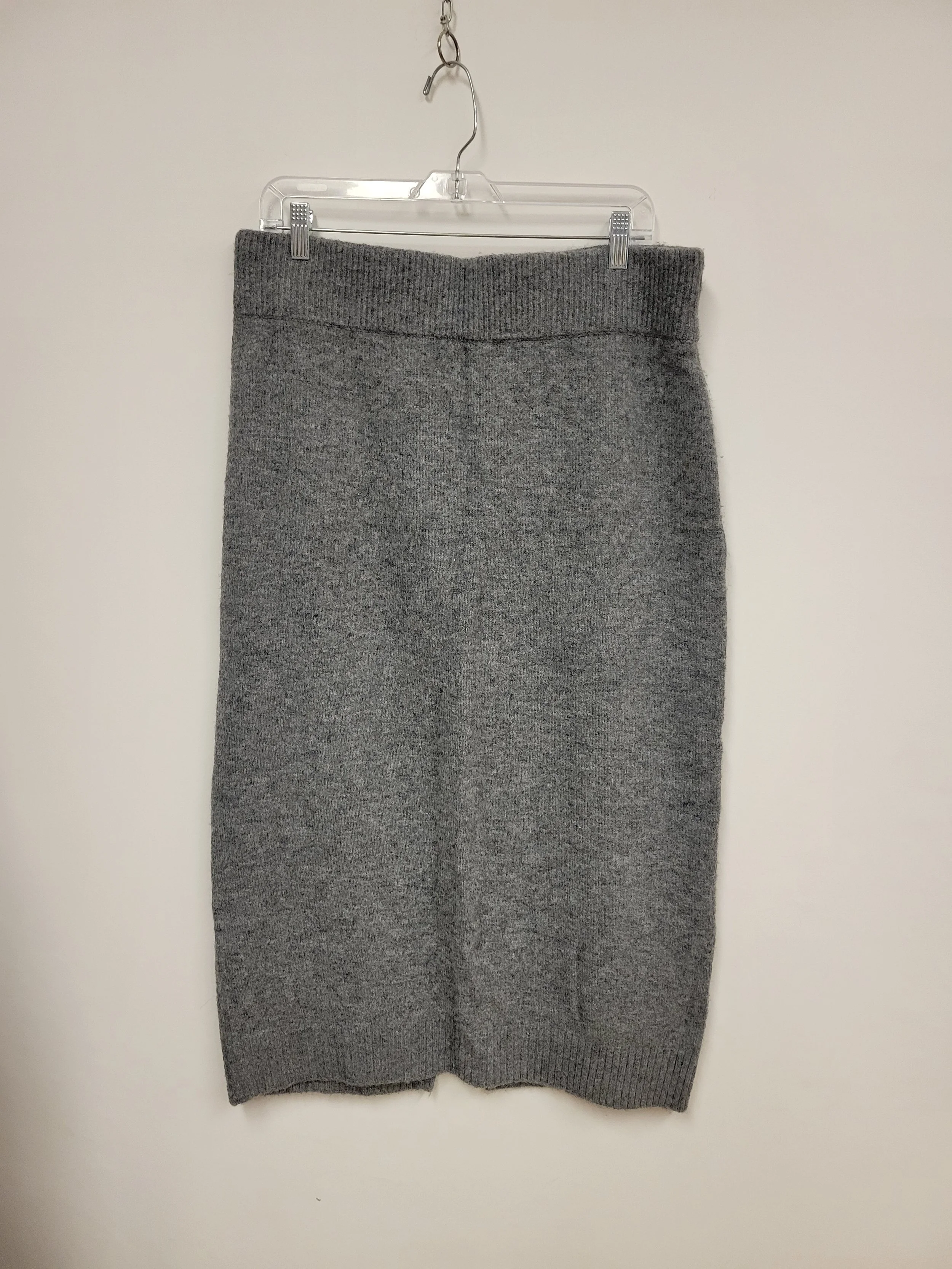 Jupe longue grise en tricot avec petite fente arrière, Icône, XL