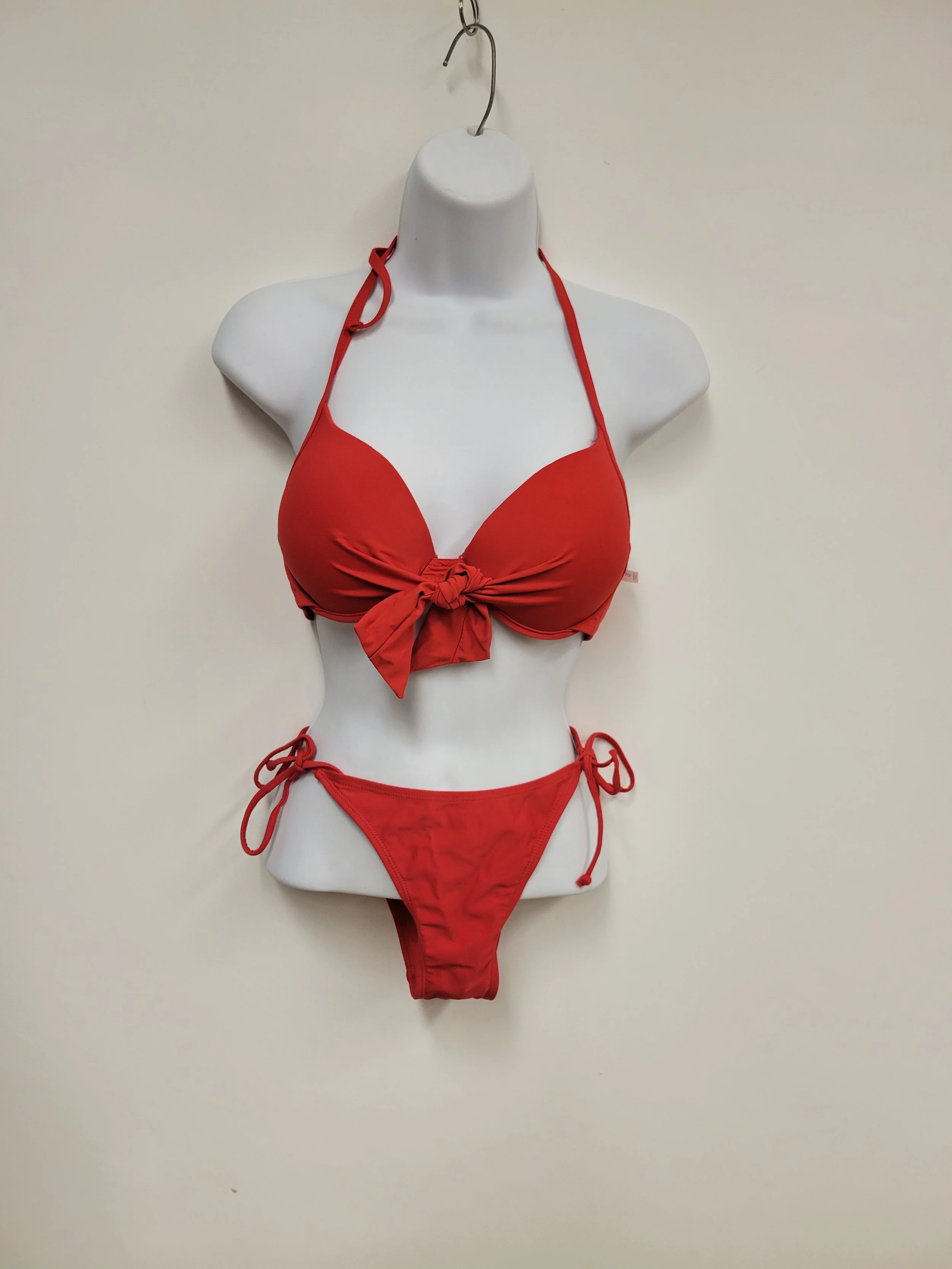 Bikini rouge vif, Ardène, haut: M, bas: XS