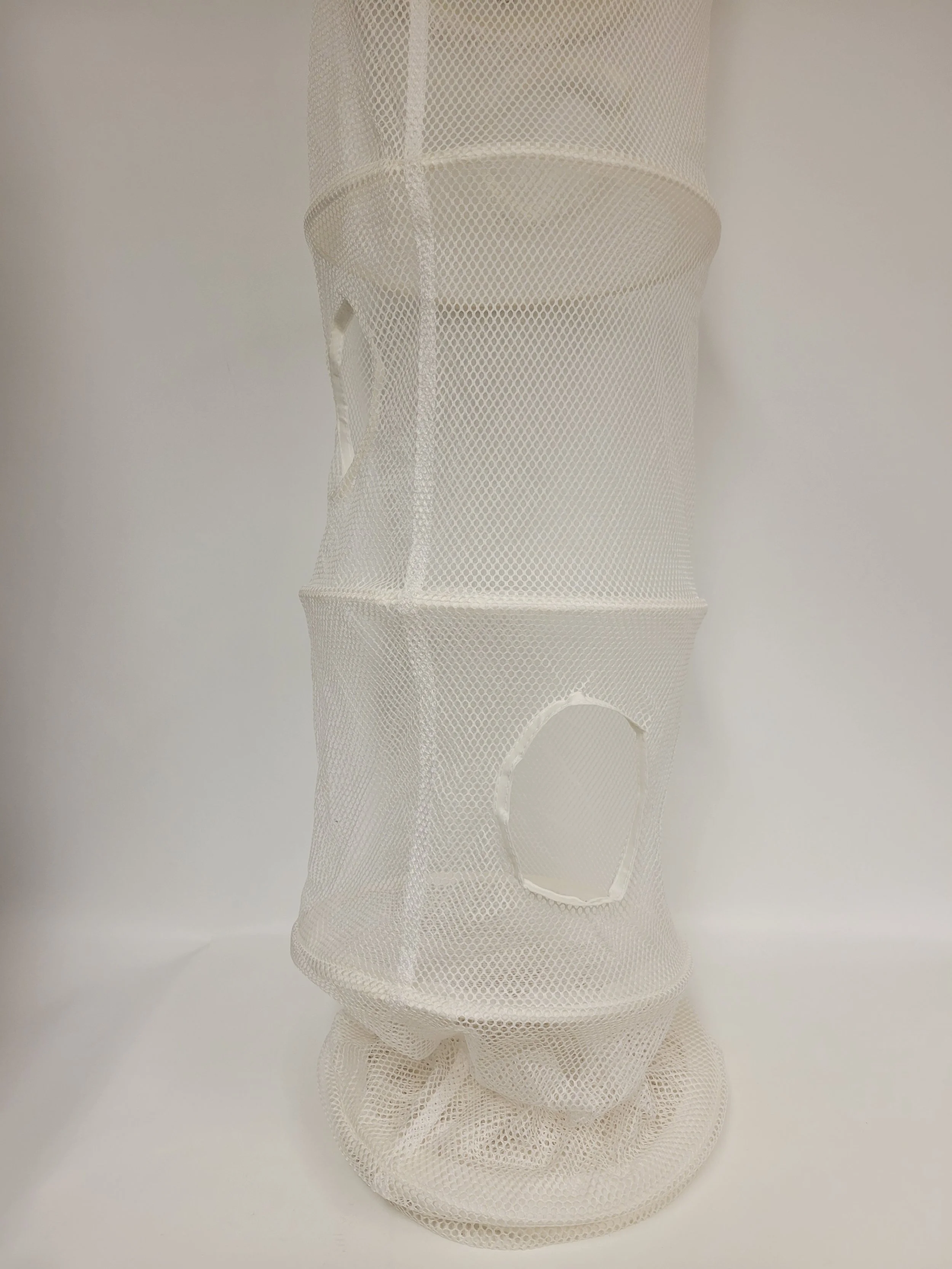 Rangement filet pour peluches ou vêtements