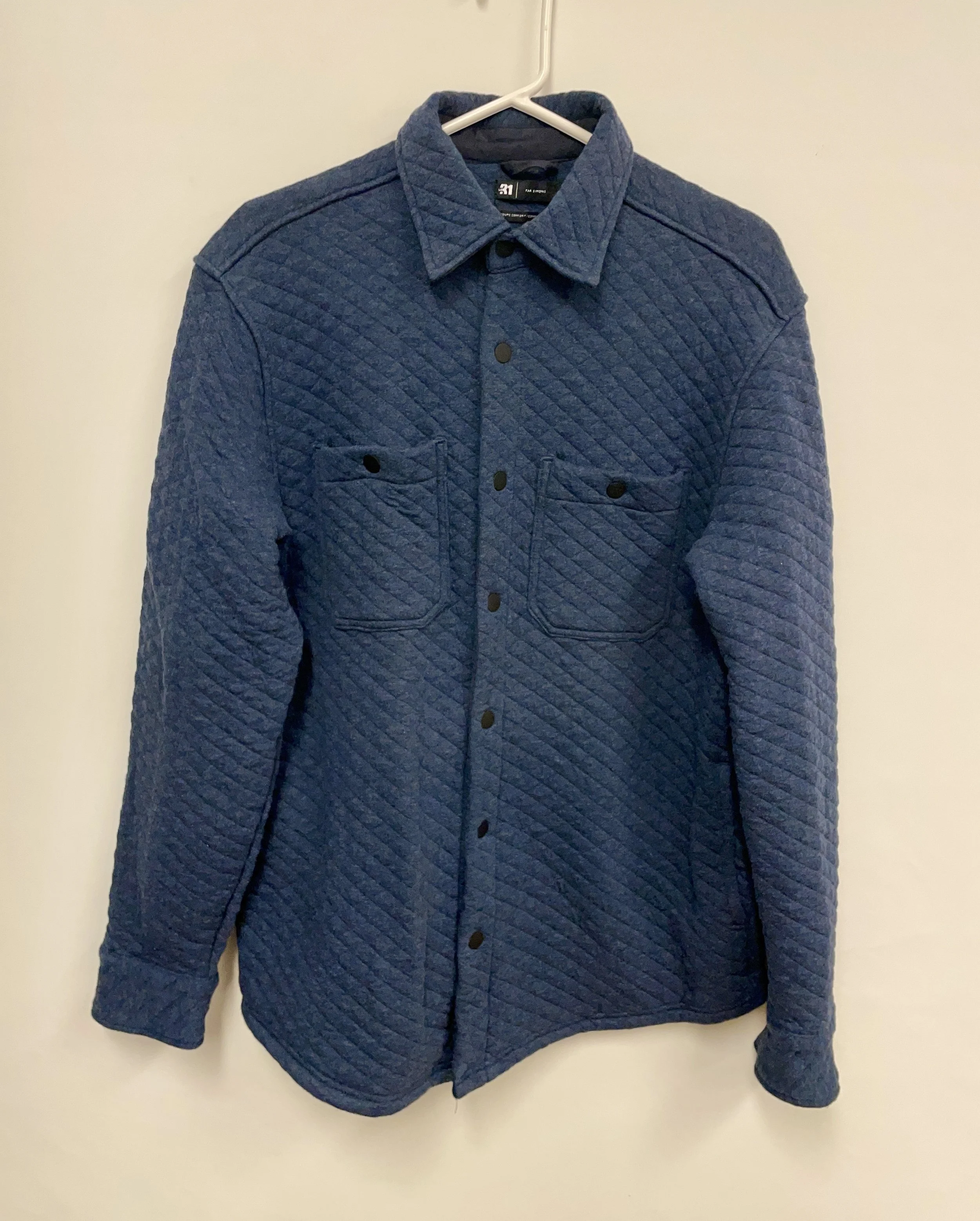 Surchemise matelassée bleue, LE 31 SIMONS, taille M.