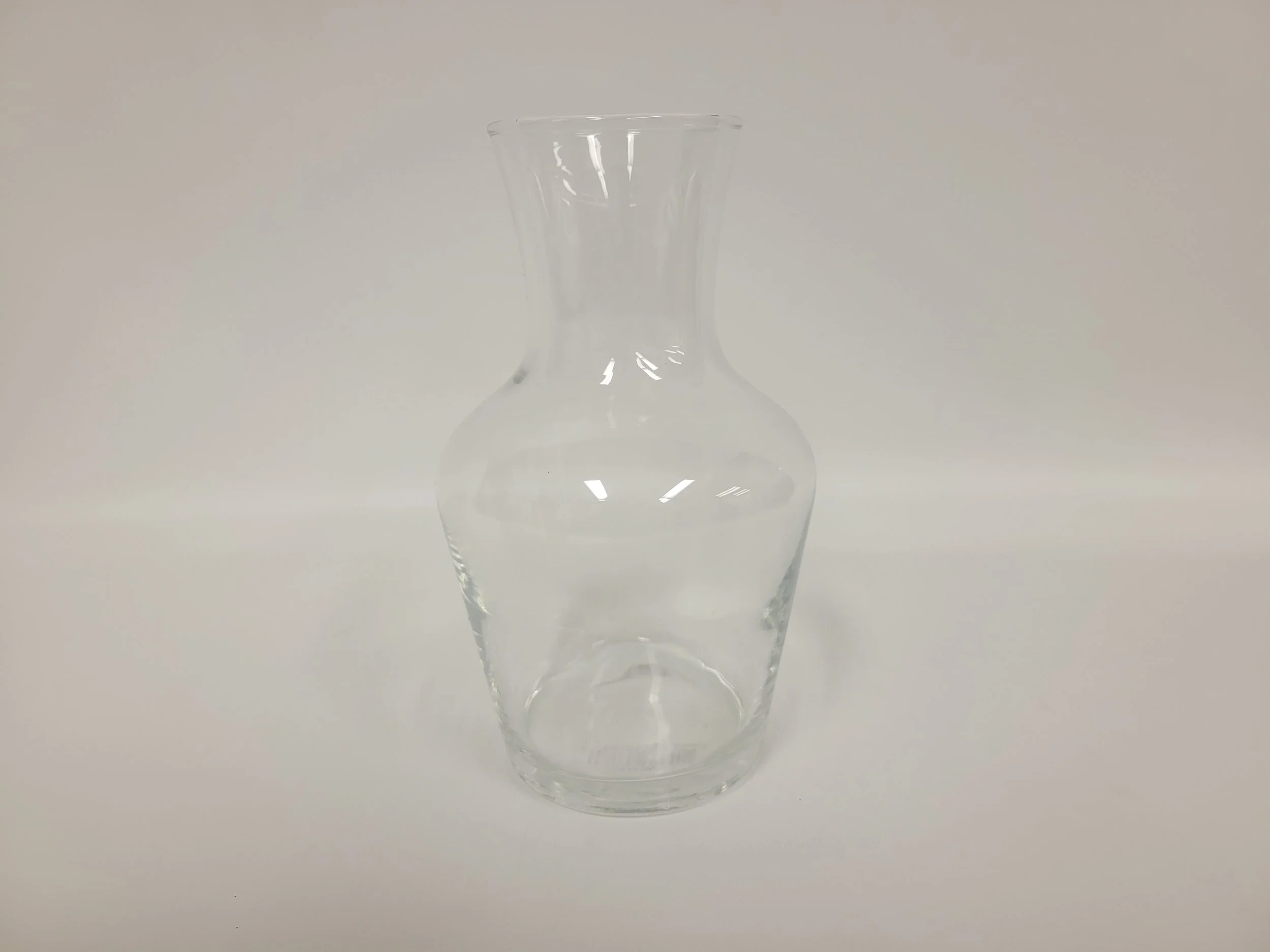 vase en verre(carafe a vin)
