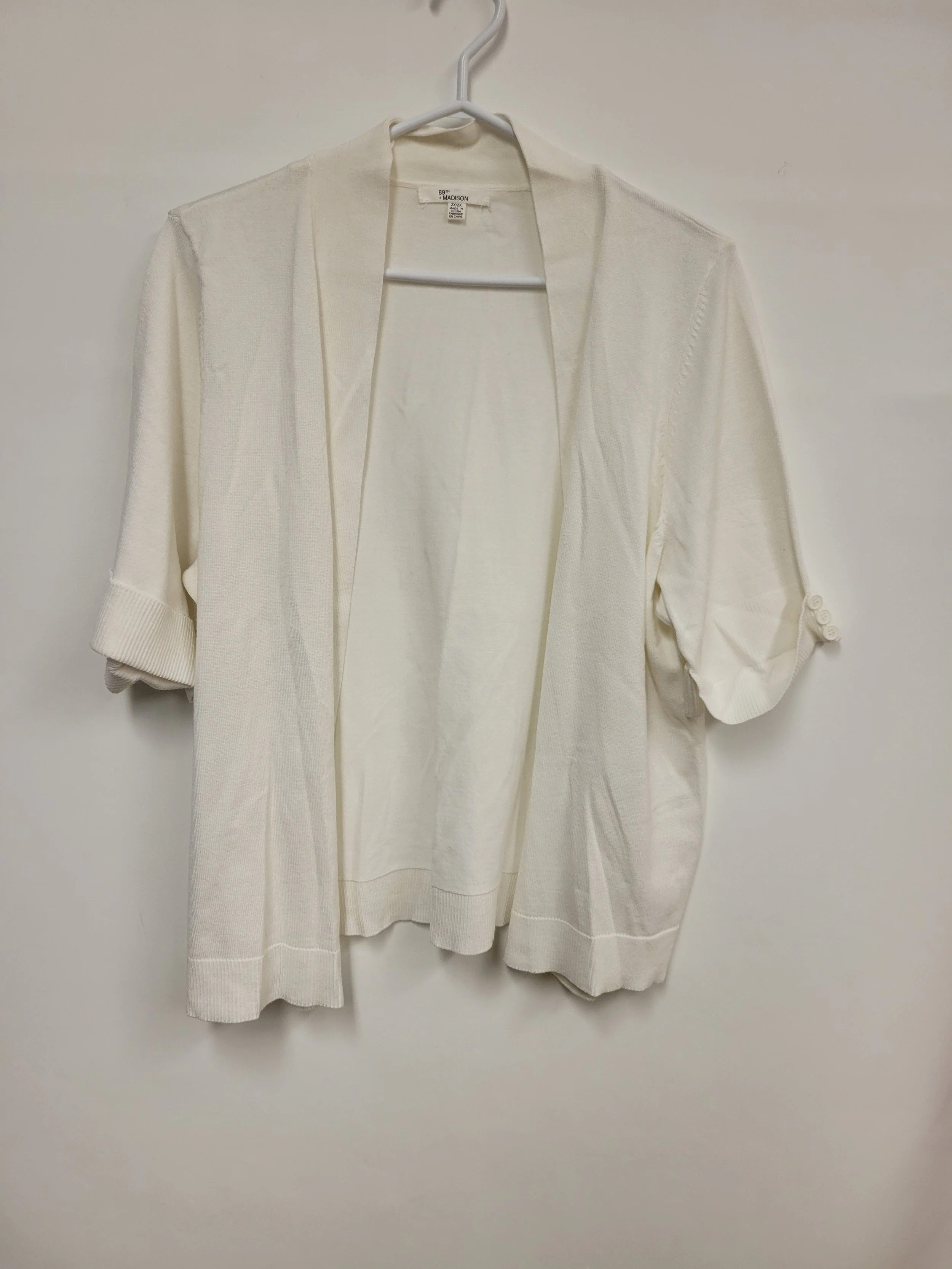 Cardigan blanc en tricot fin, 72% rayonne, 89th +Madison, 2X