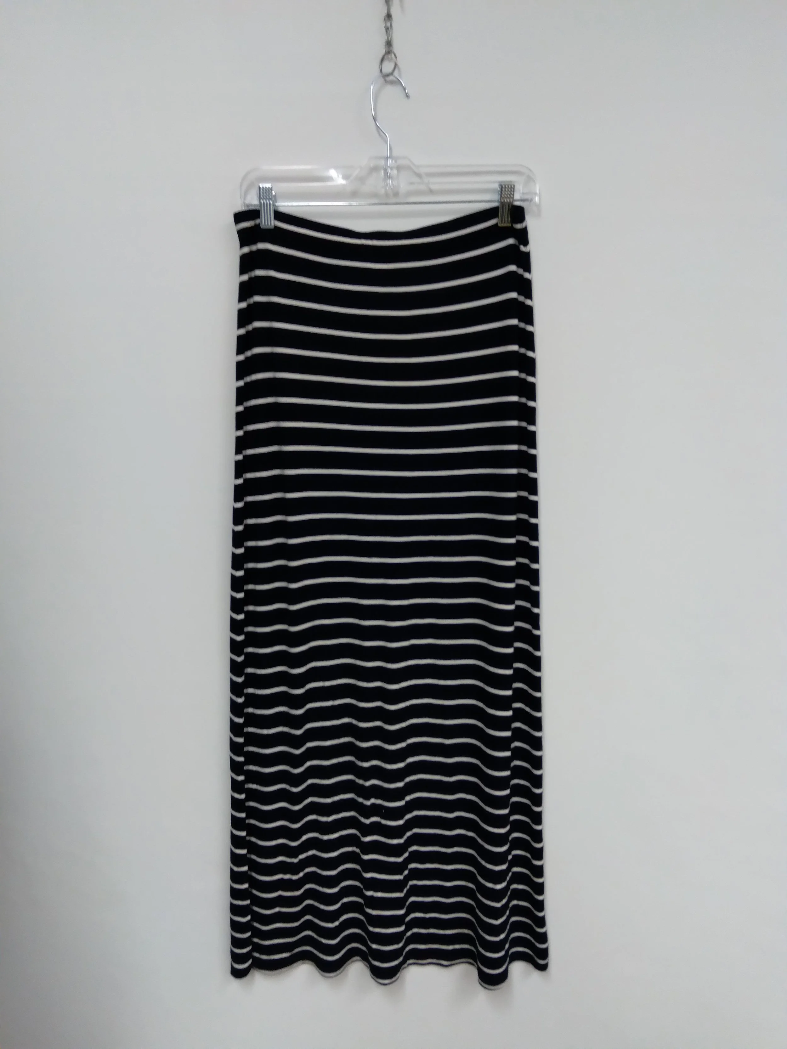 Jupe longue noire à rayures blanches, 100% rayon, GARAGE, taille M