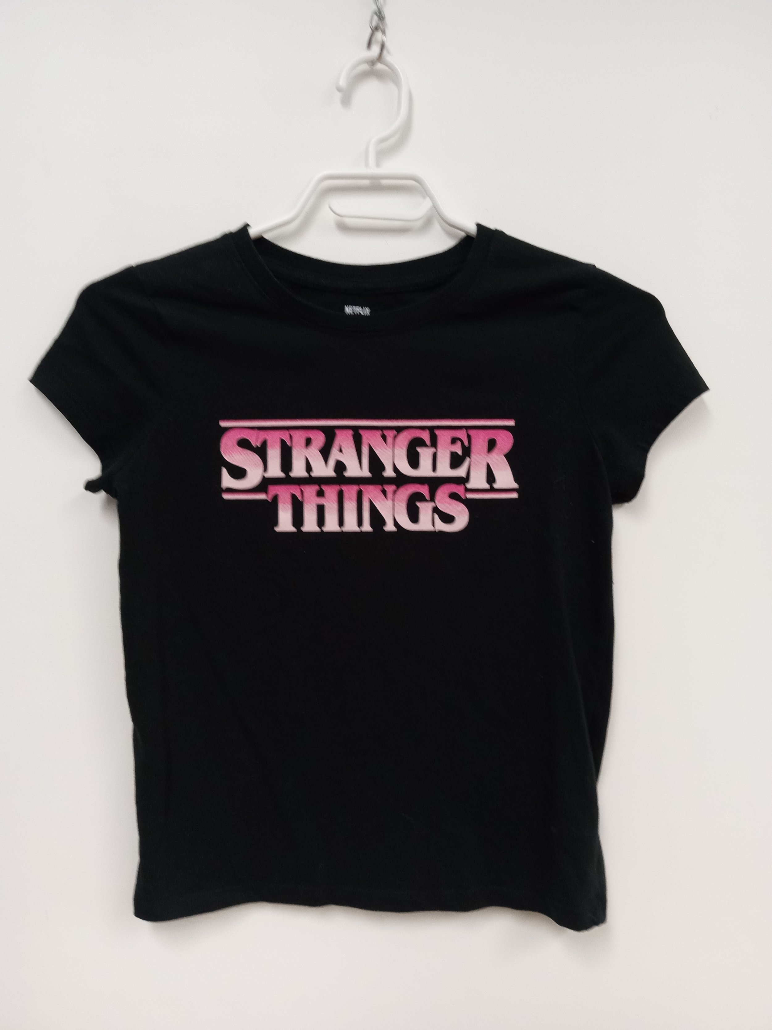 T-Shirt (Coton/Polyester), Noir avec logo rose, NETFLIX STRANGER THINGS, Taille 10-12