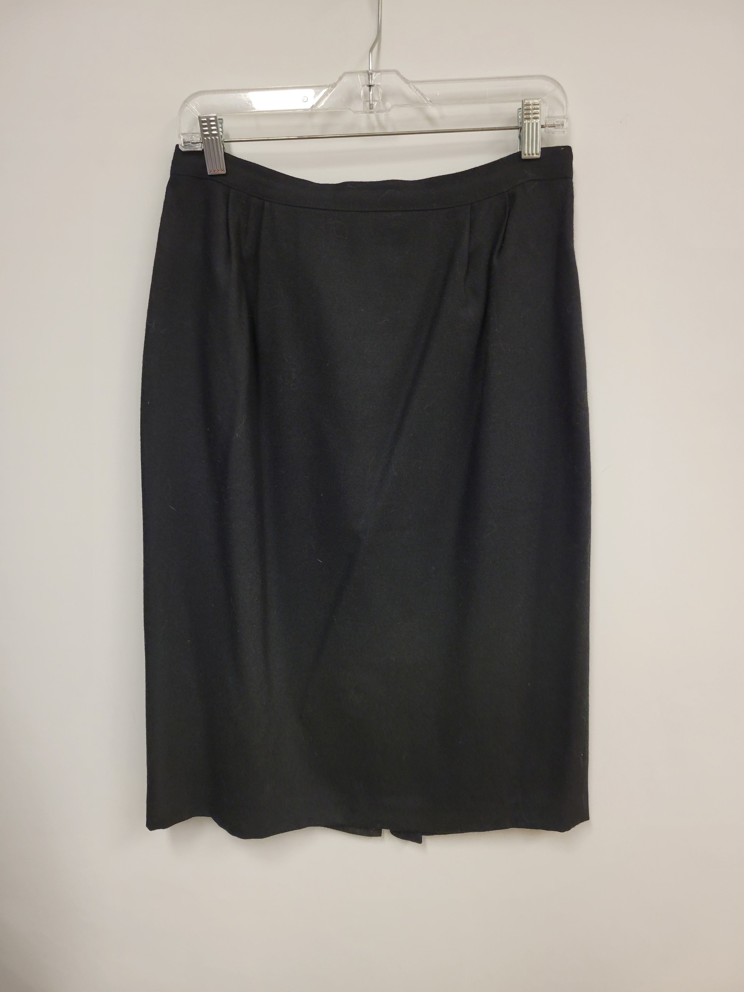 Jupe mi-longue noire 100% laine, taille 12 (tour de taille 29 po)