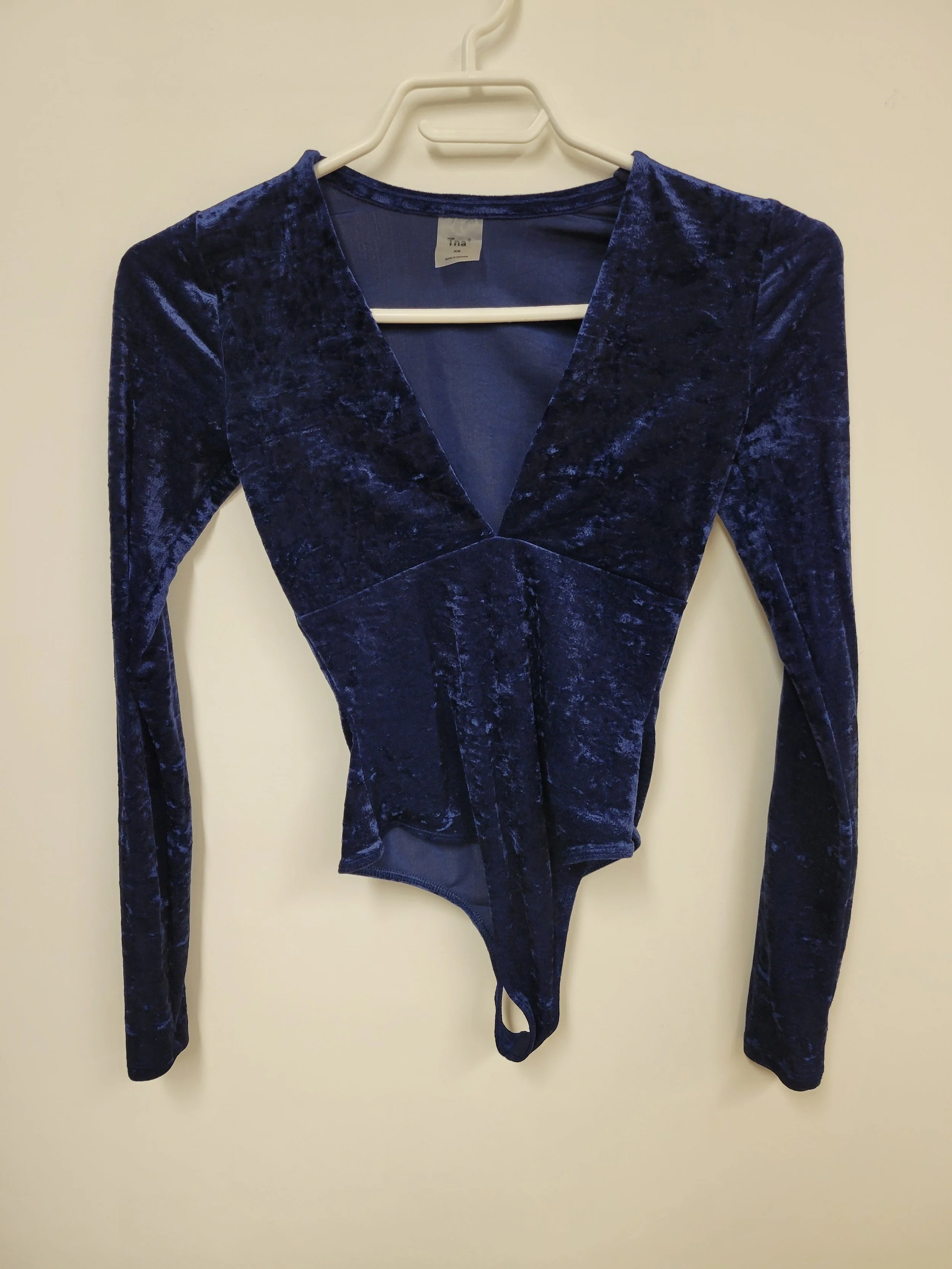 Justaucorps en velours bleu, Tna, XS