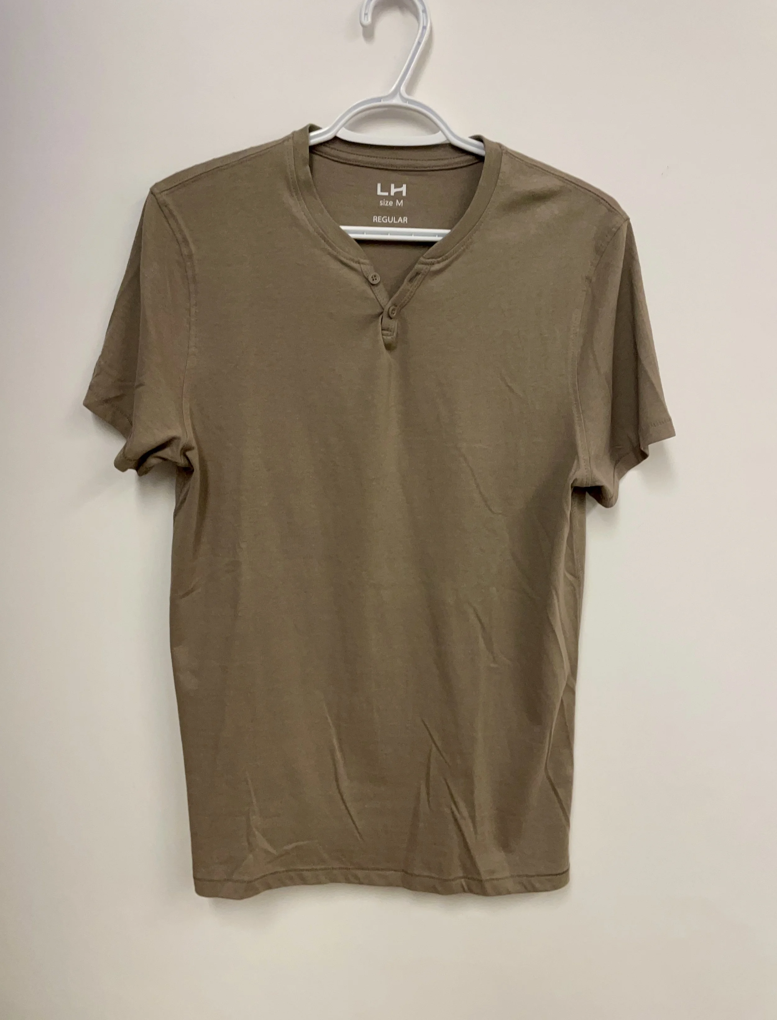 T-shirt couleur taupe, LH, 100% cotton, taille M.
