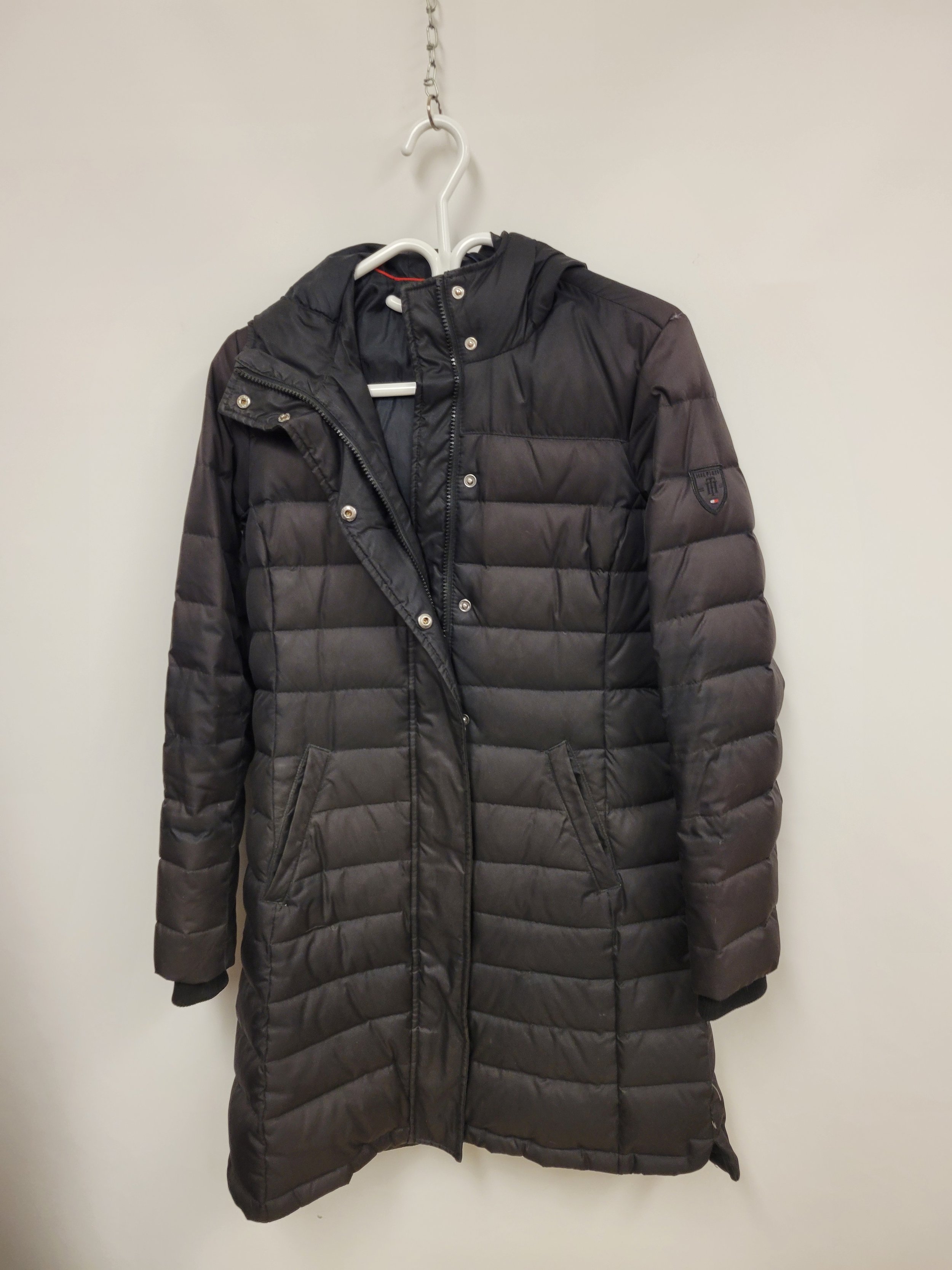 Manteau long matelassé noir, doublure en duvet et plumes, Tommy Hilfiger, S