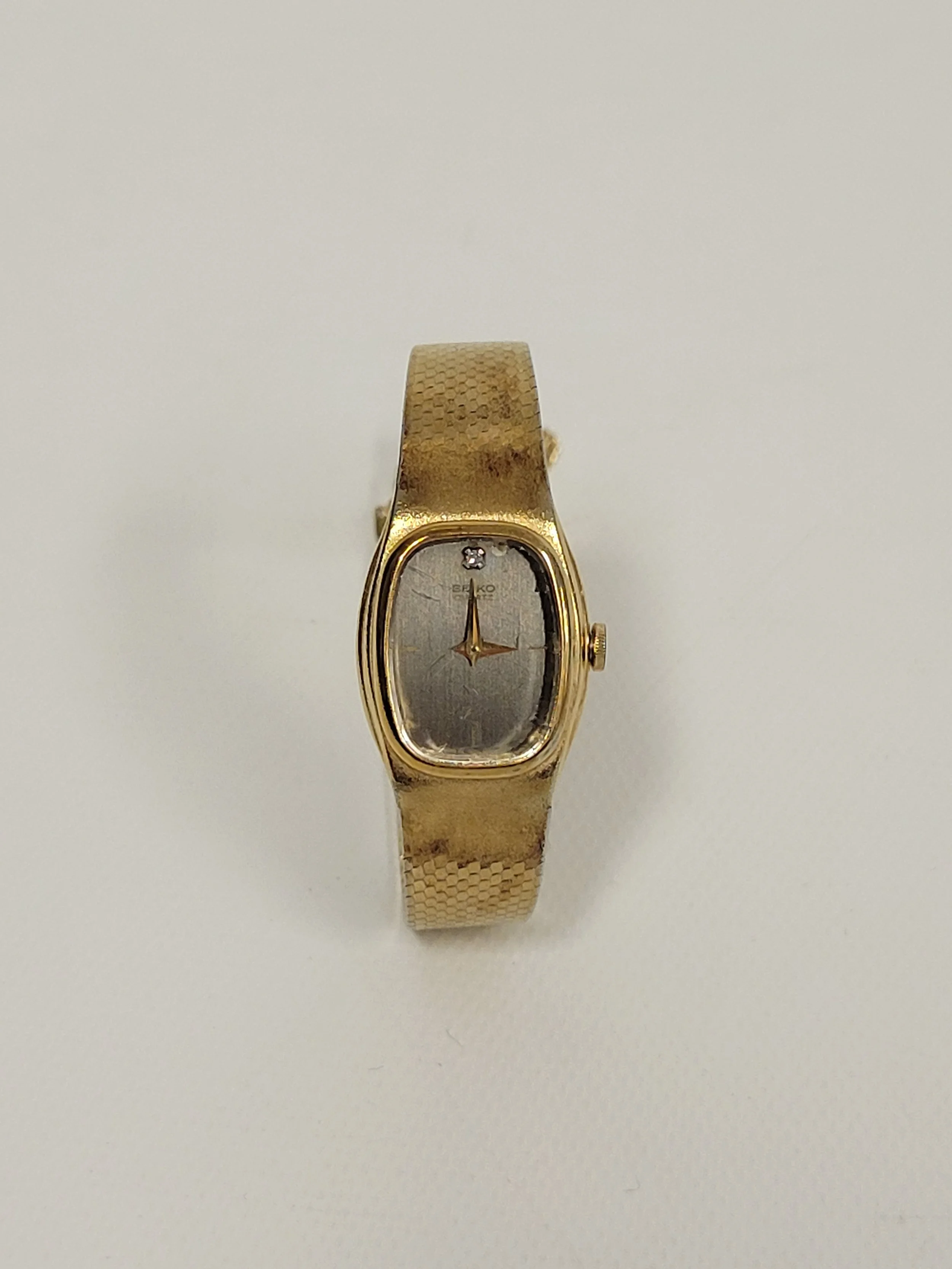 Montre mid-century à remontage automatique, couleur or, Seiko **ne fonctionne pas, décoratif ou à réparer**