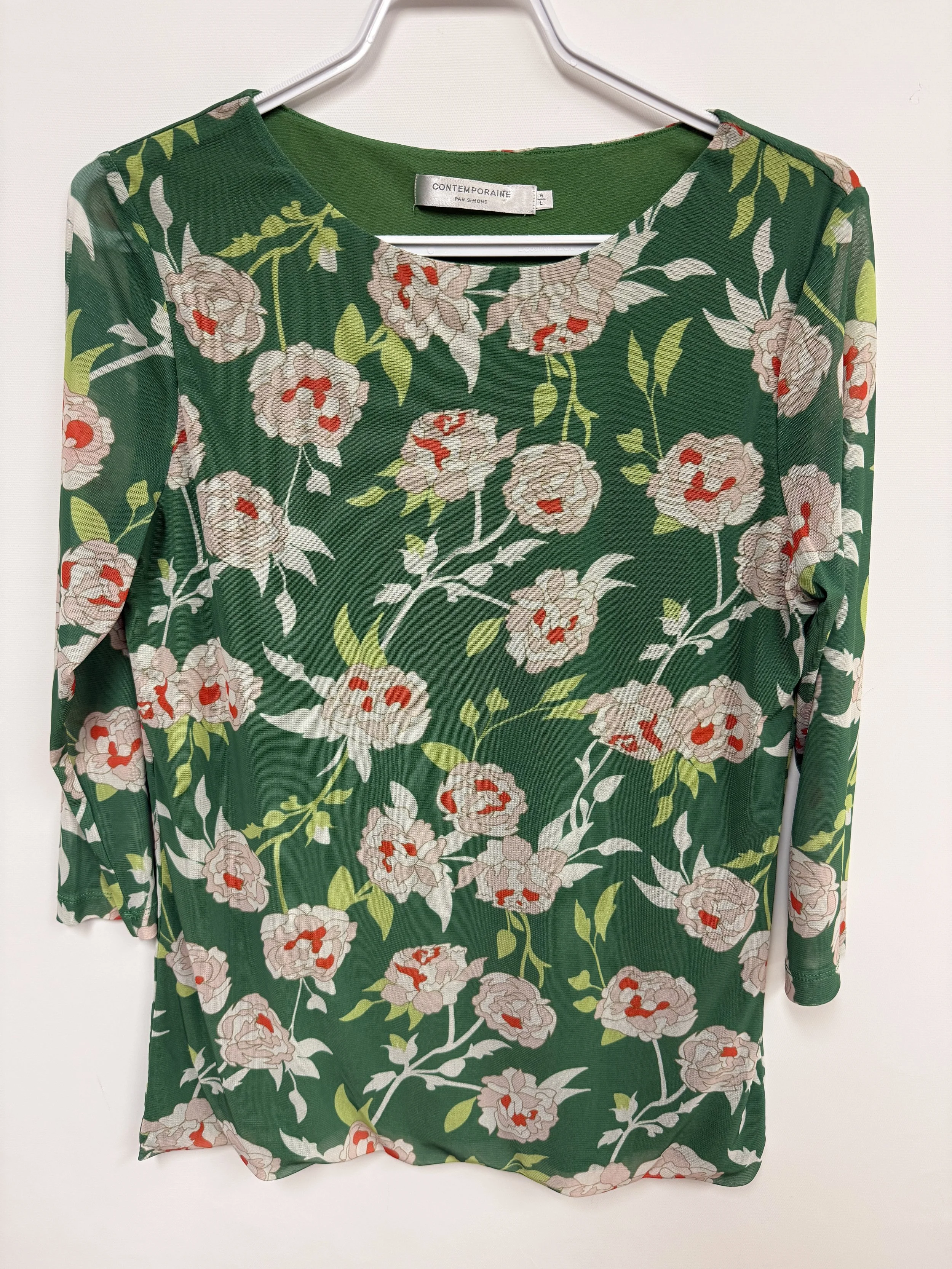 Chandail en mesh vert, manches ¾ transparentes, Contemporaine, Large