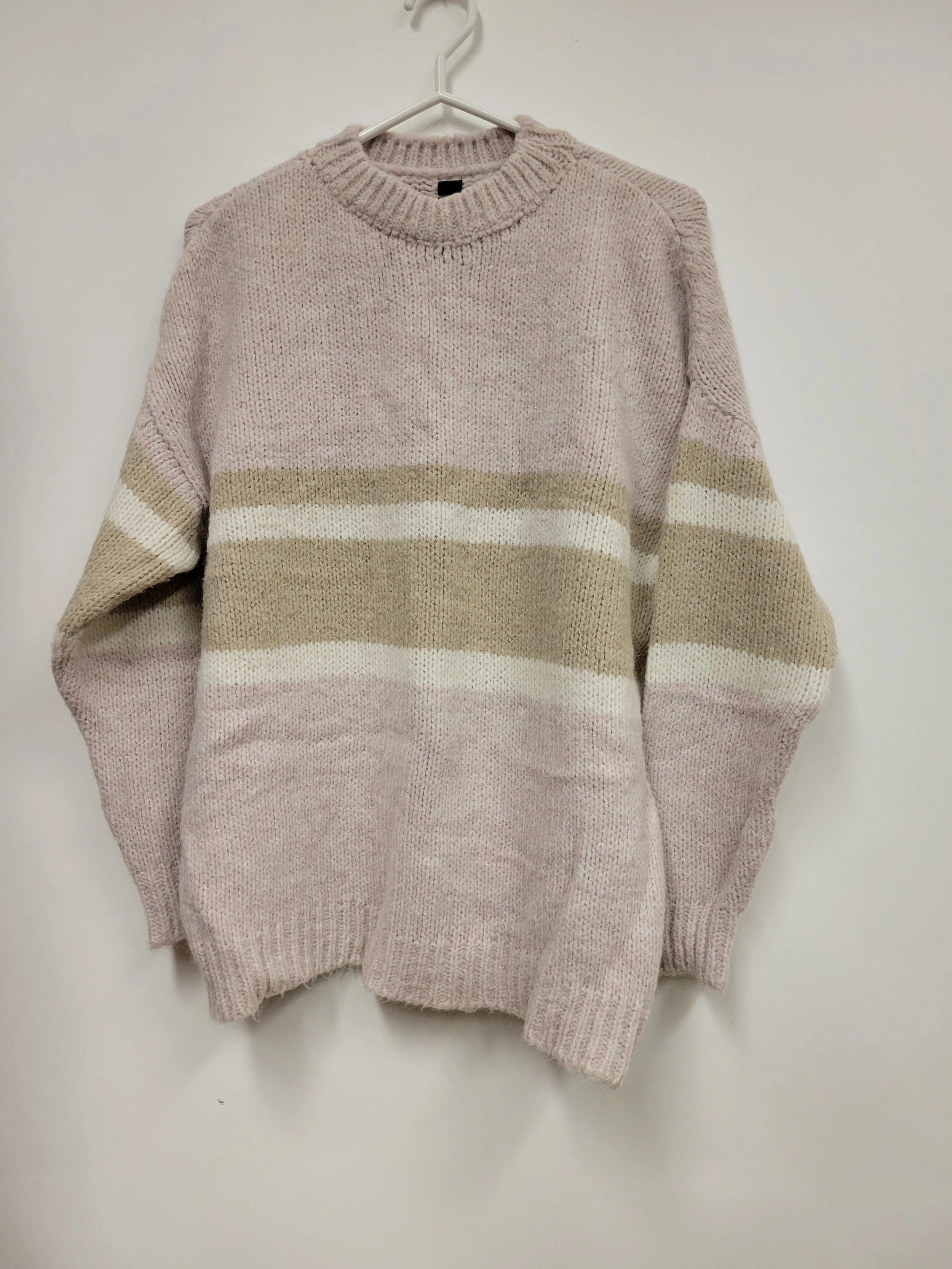 Chandail rose et beige duveteux, icone, S