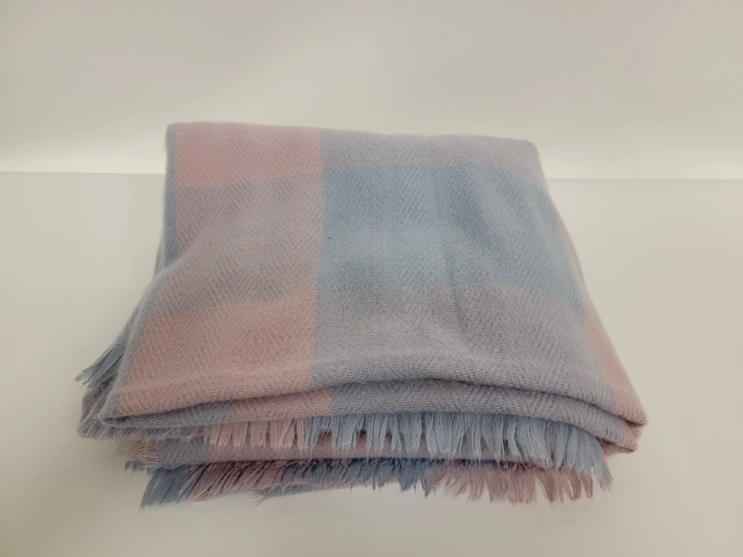 Châle bleu/rose à carreaux