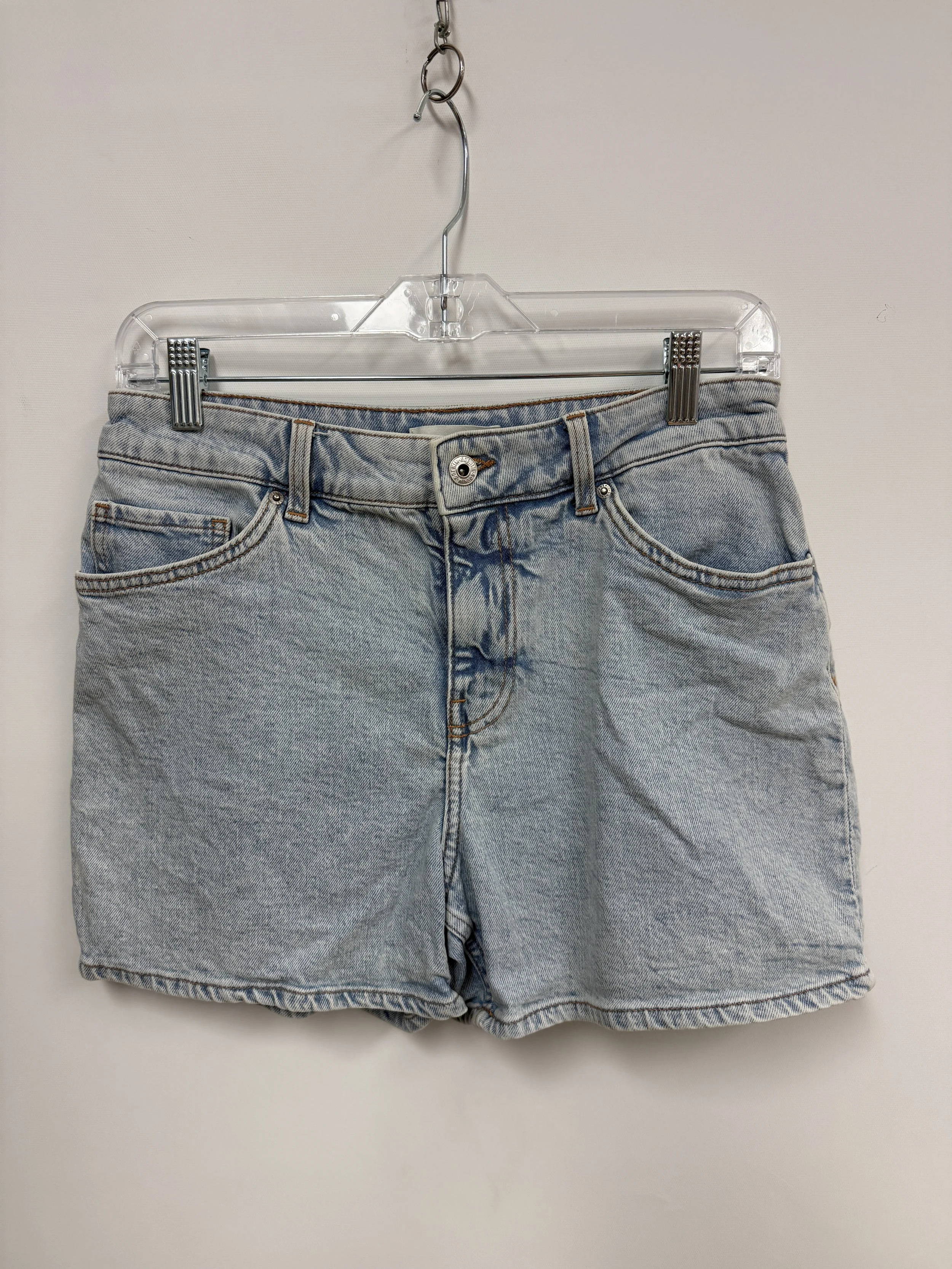 Short en jeans pâle, H&M, taille 4