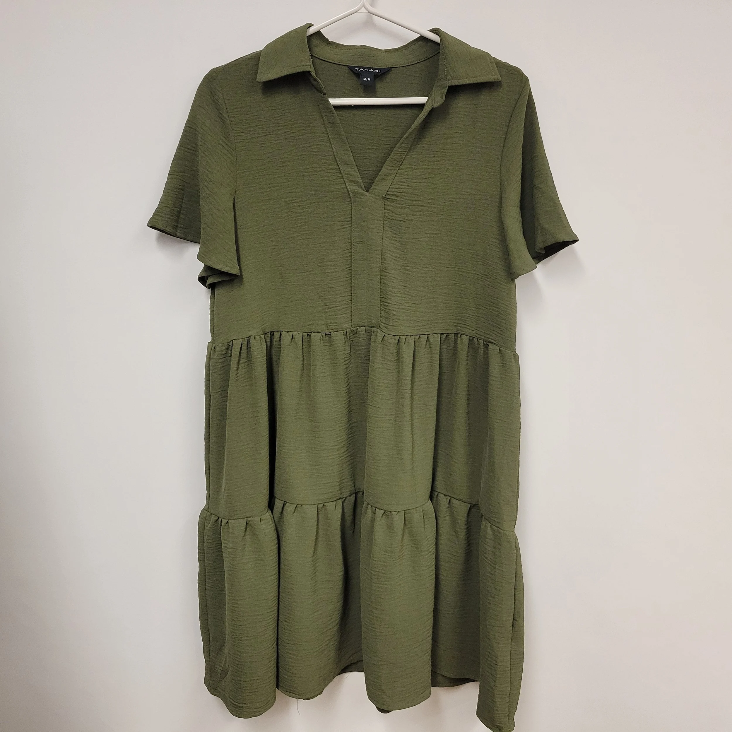 Robe trapèze vert olive, Tahari, M