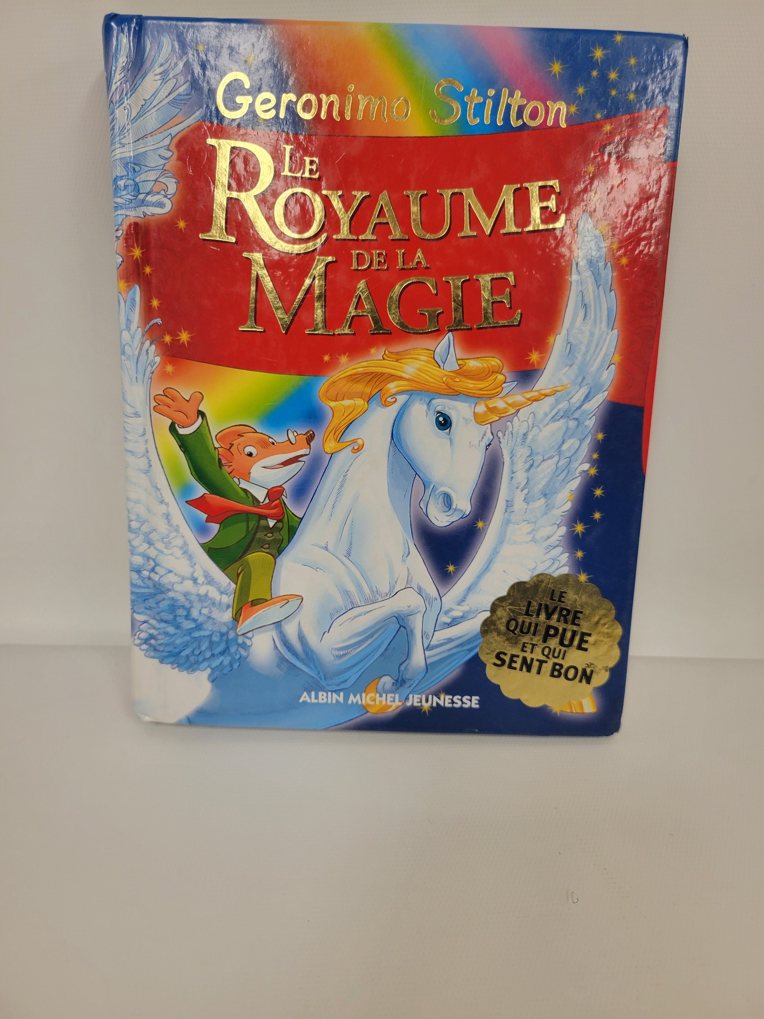 le royaume de la magie, geronimo stilton (livre avec odeurs)