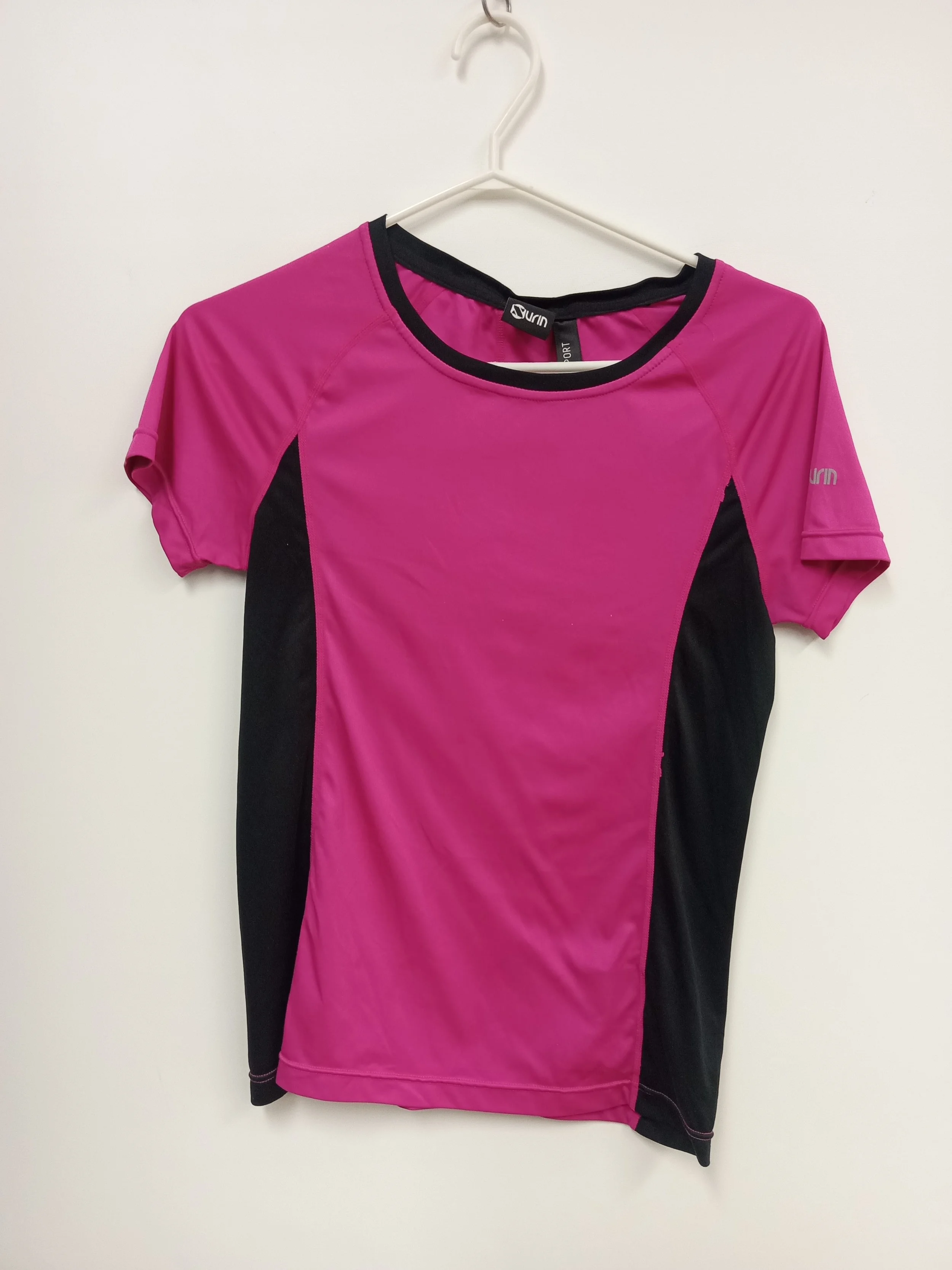 Haut manches courtes, rose et noir, Surin, S