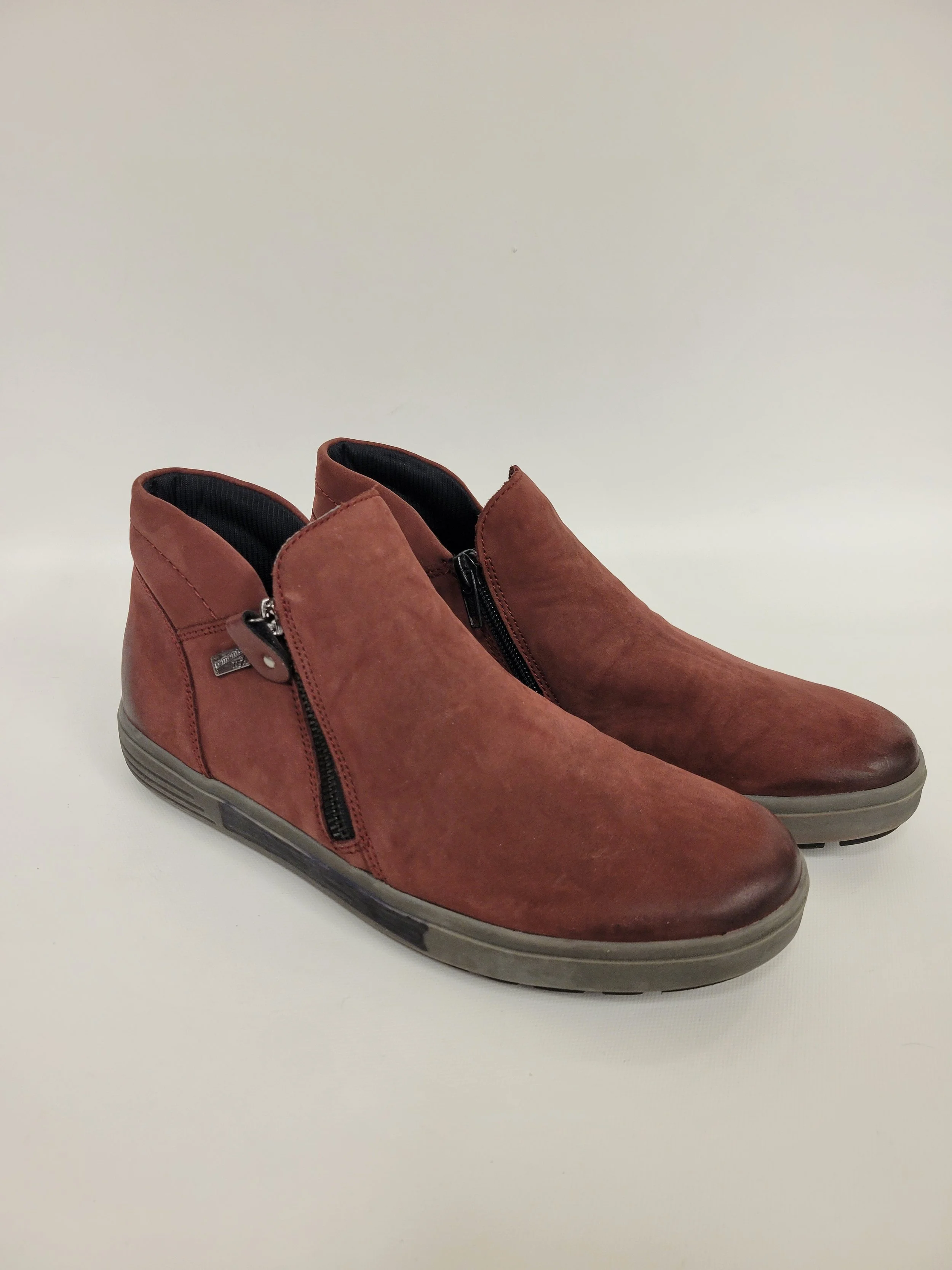 Bottillons en nubuck rouge brique, Remonte TEX, pointure 39
