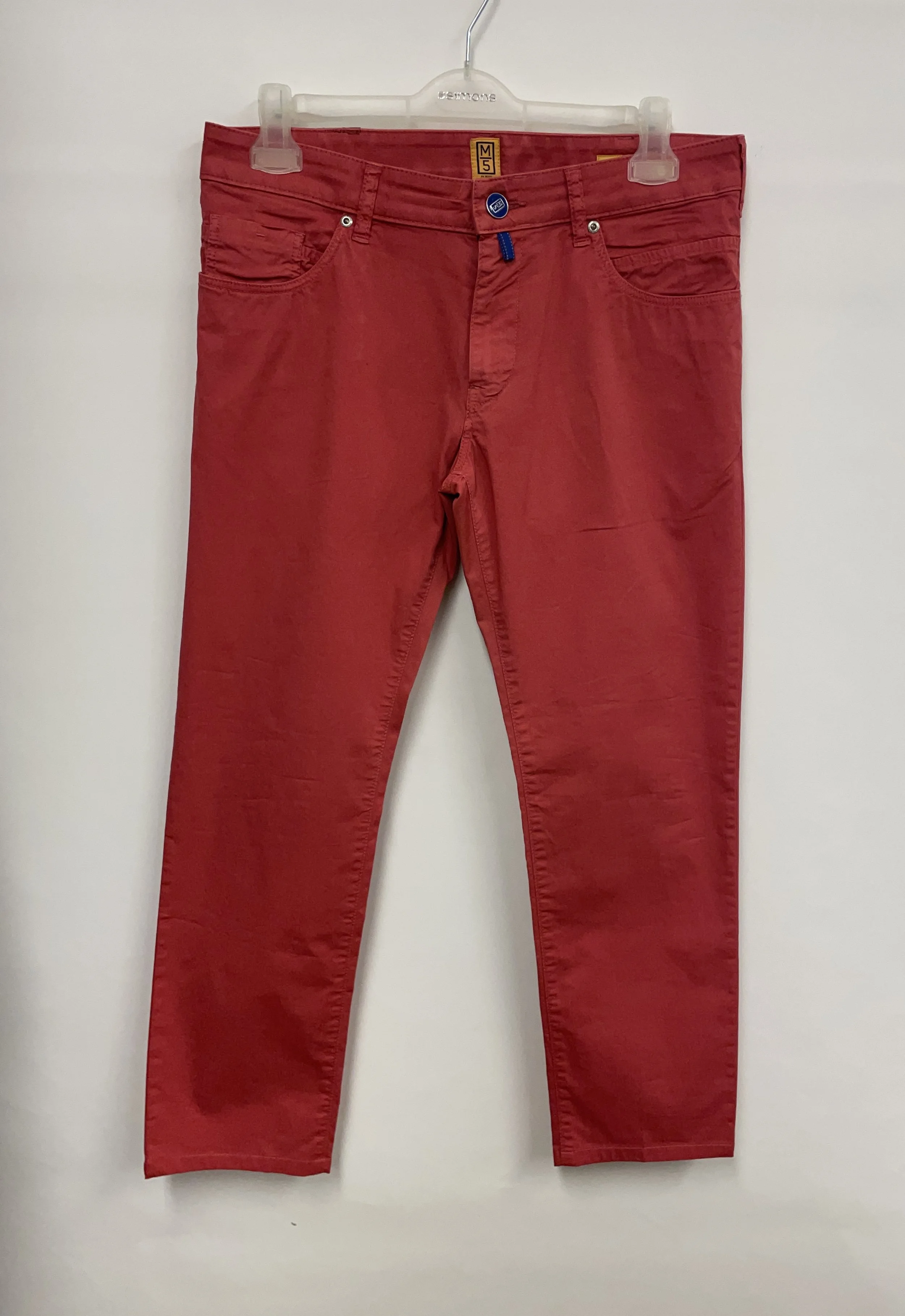 Pantalon couleur saumon, M|5 BY MEYER, coupe slim, taille 33, longueur 32.