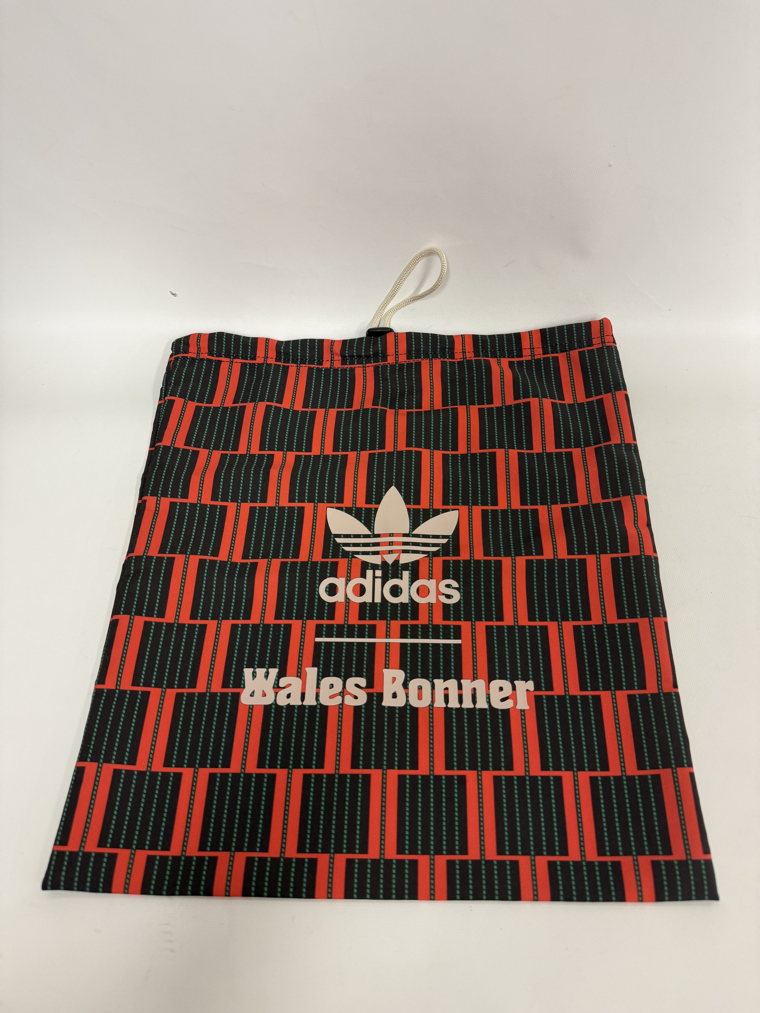 NEUF - Sac à chaussures, rouge-orange, brun et vert, Adidas