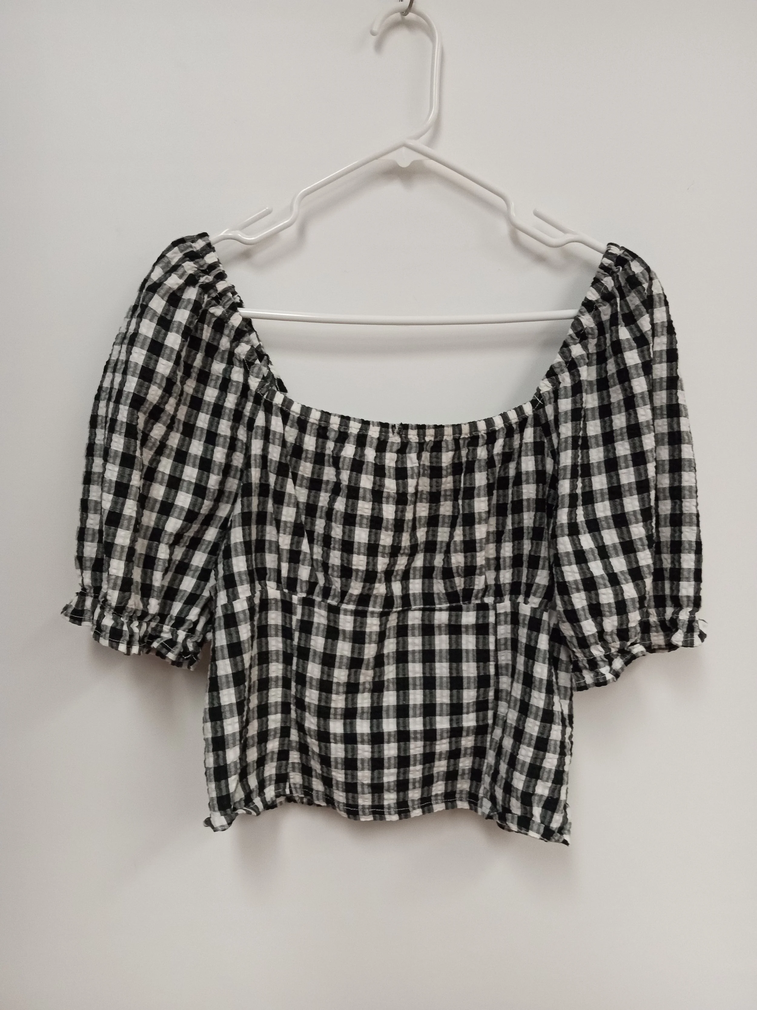 Haut noir et blanc, 100 % coton, gaufré, manches bouffantes, Vero Moda, L