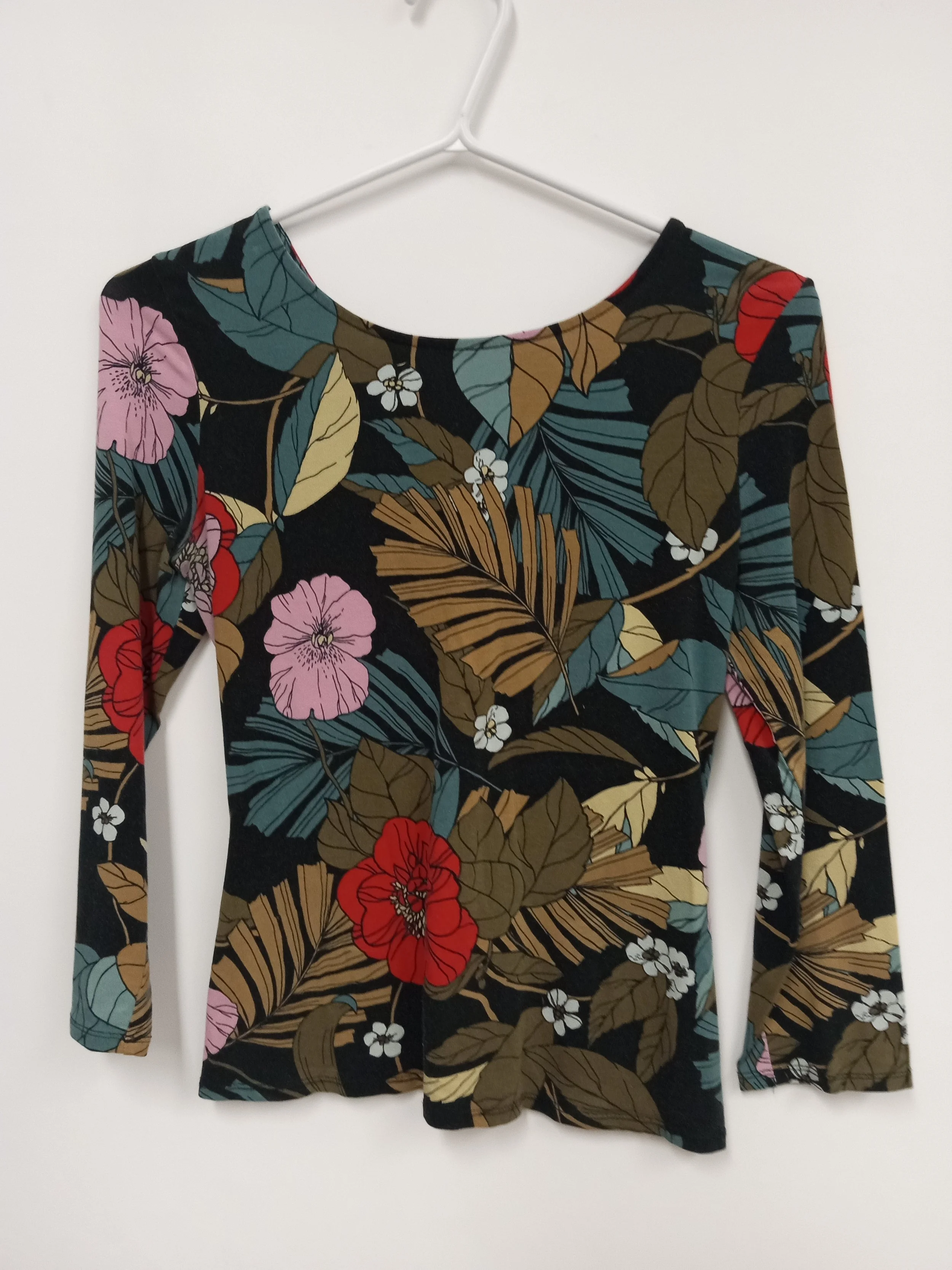 Haut manches 3/4, coton, motif floral, lacé dans le dos, GUESS, taille M