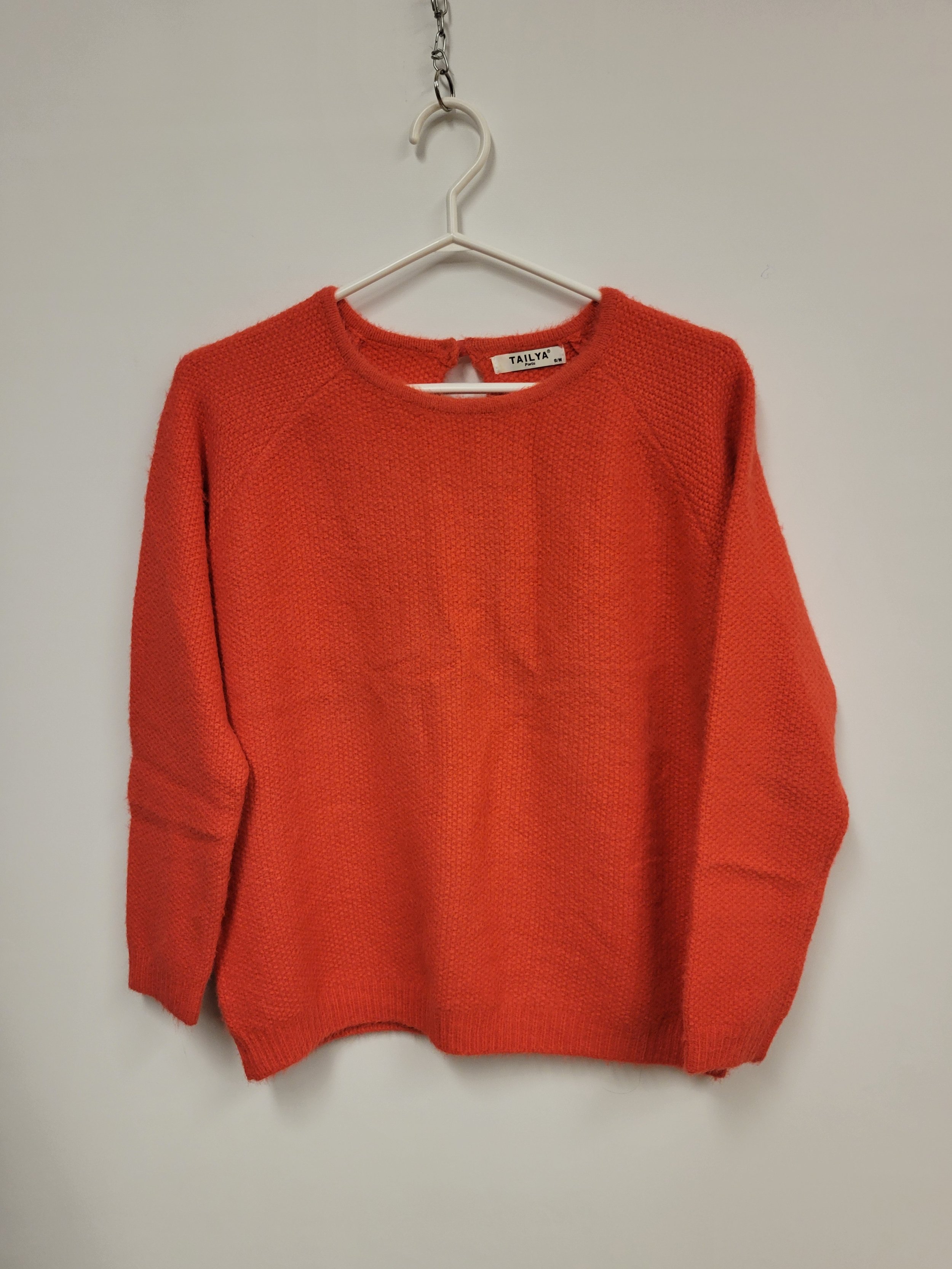Chandail orange, Acrylique et laine, TAILYA Paris, S/M